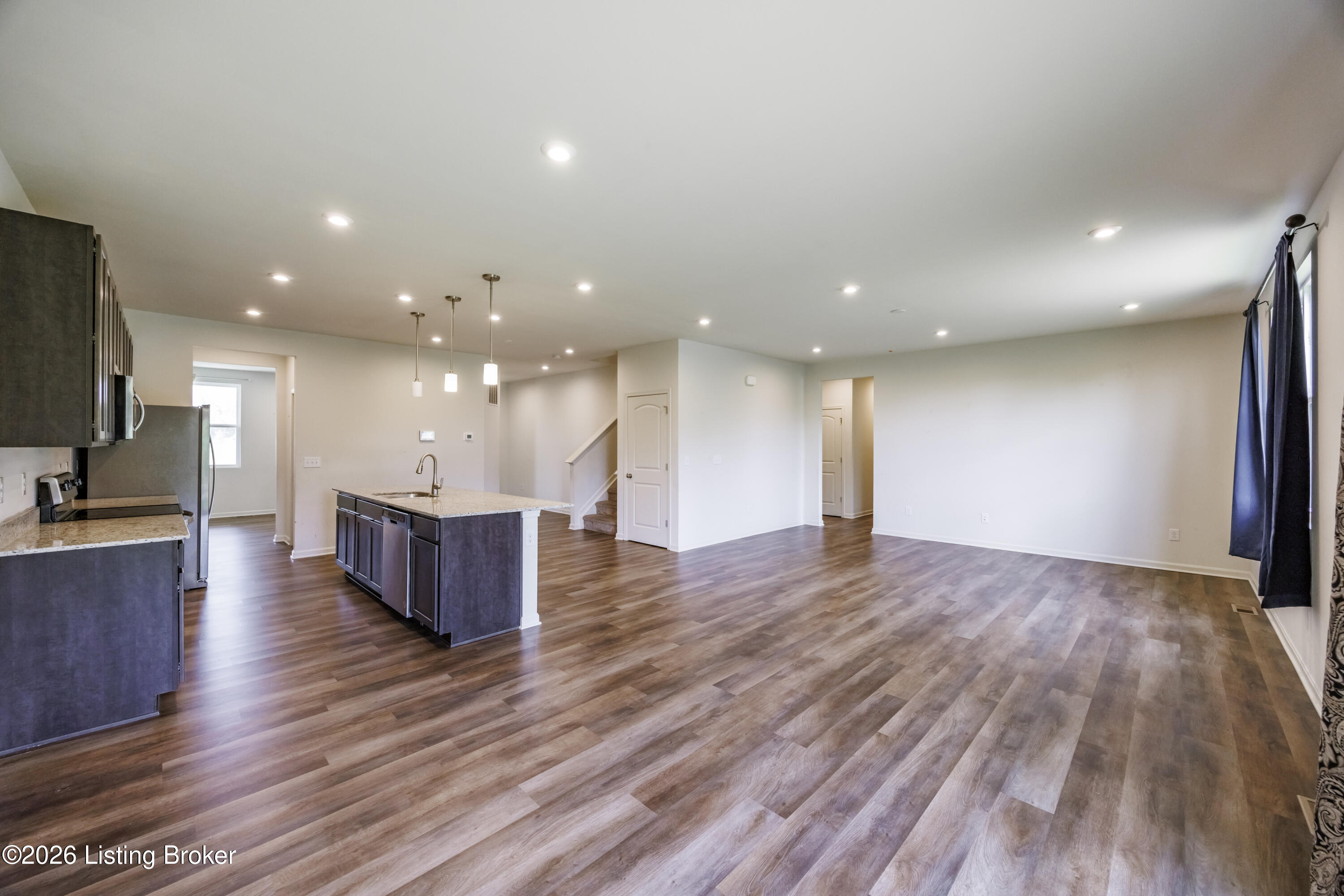 1803 Cherry Glen Dr Property Photo 25