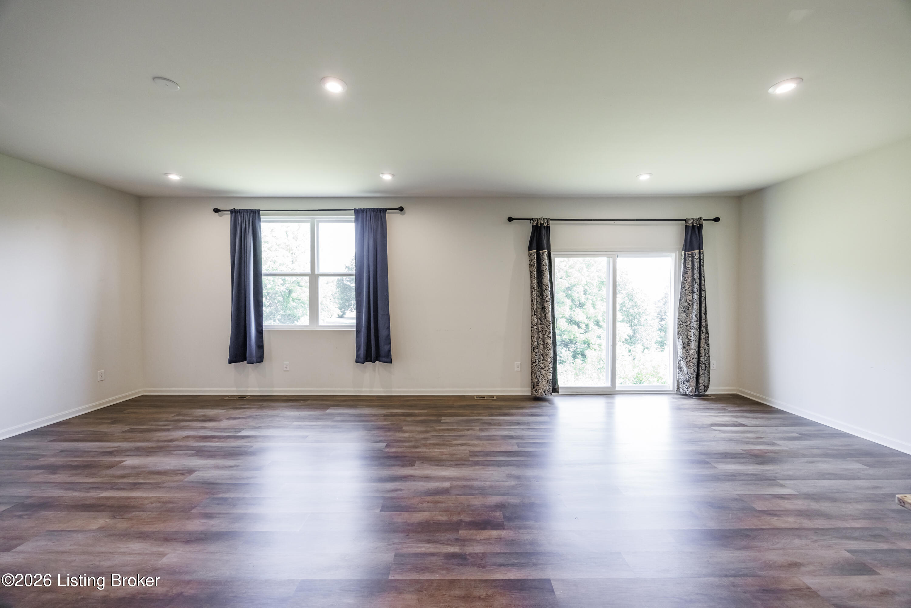1803 Cherry Glen Dr Property Photo 30