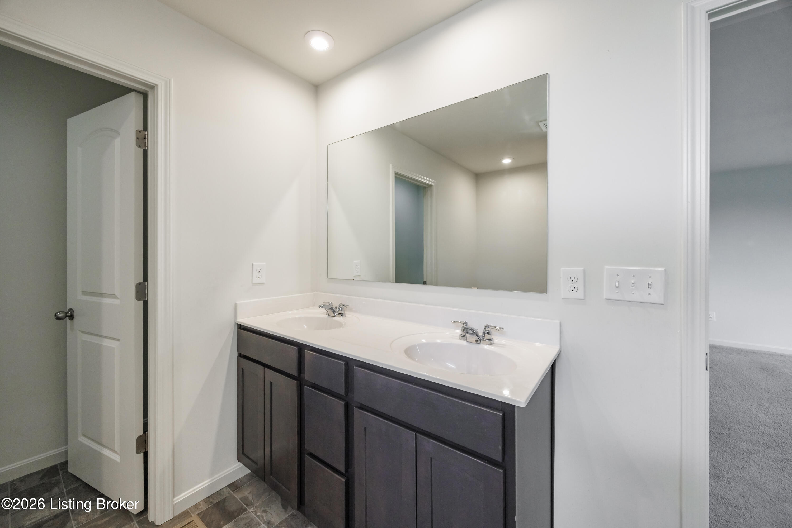 1803 Cherry Glen Dr Property Photo 46
