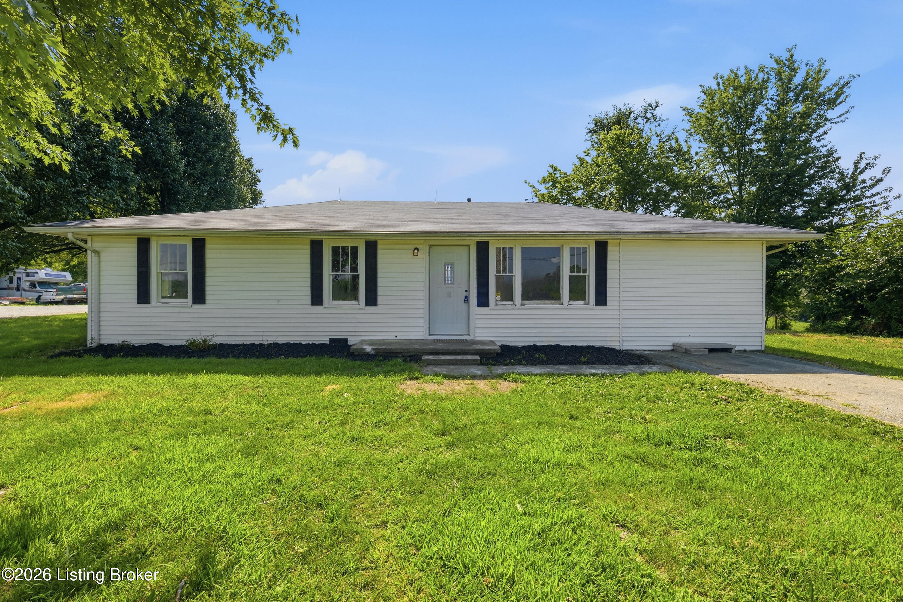 1597 Ky-259 Property Photo 1