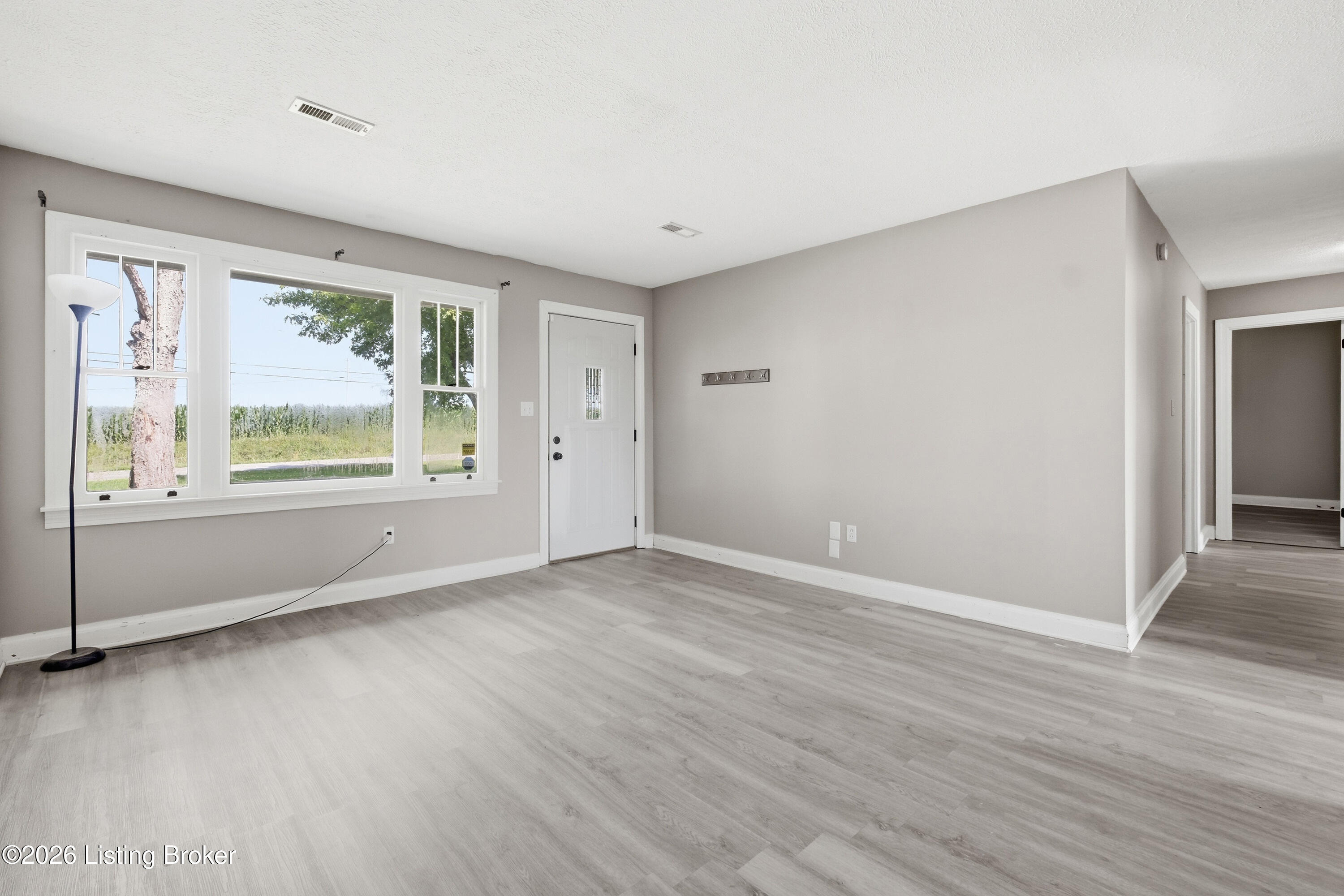 1597 Ky-259 Property Photo 2