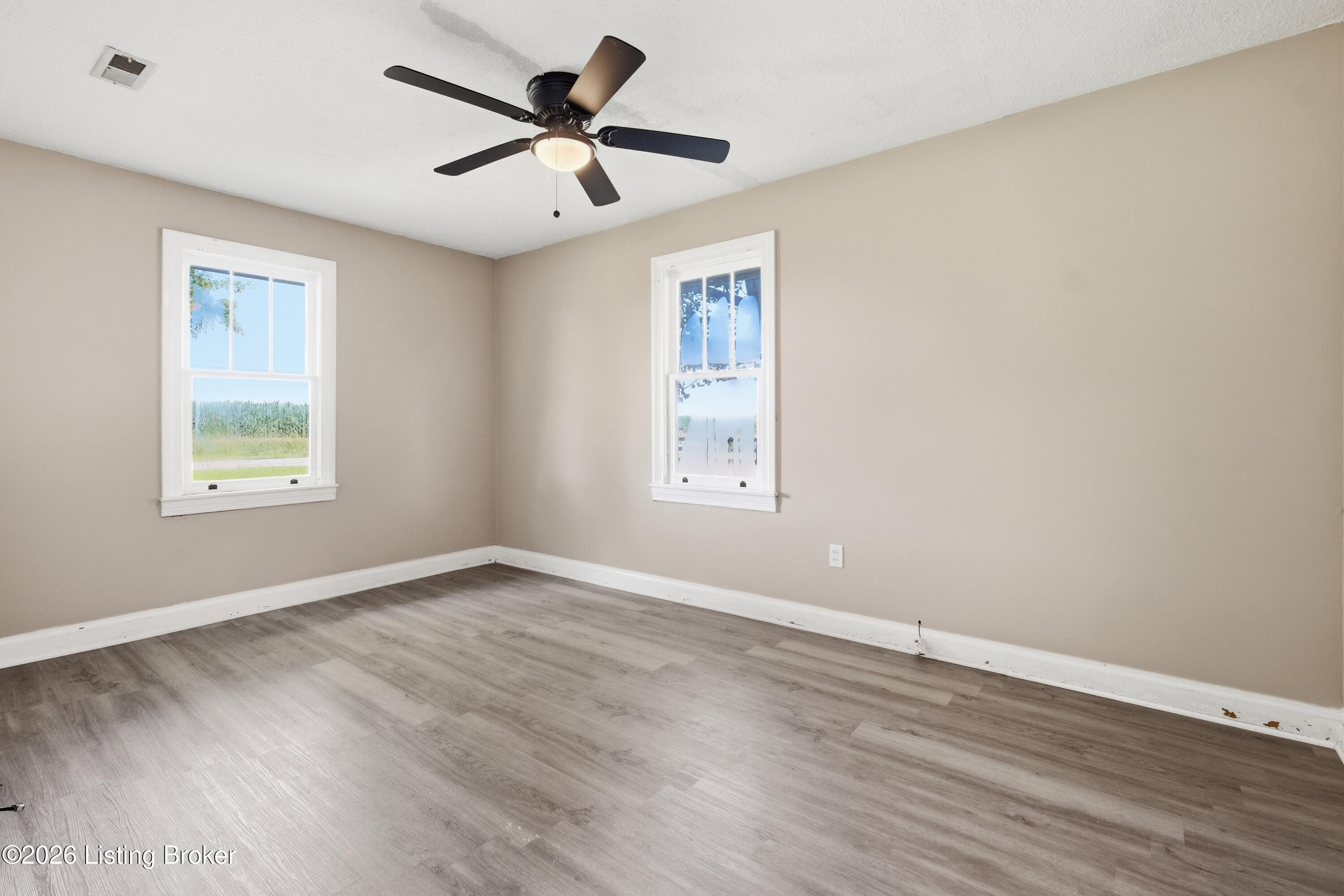 1597 Ky-259 Property Photo 13