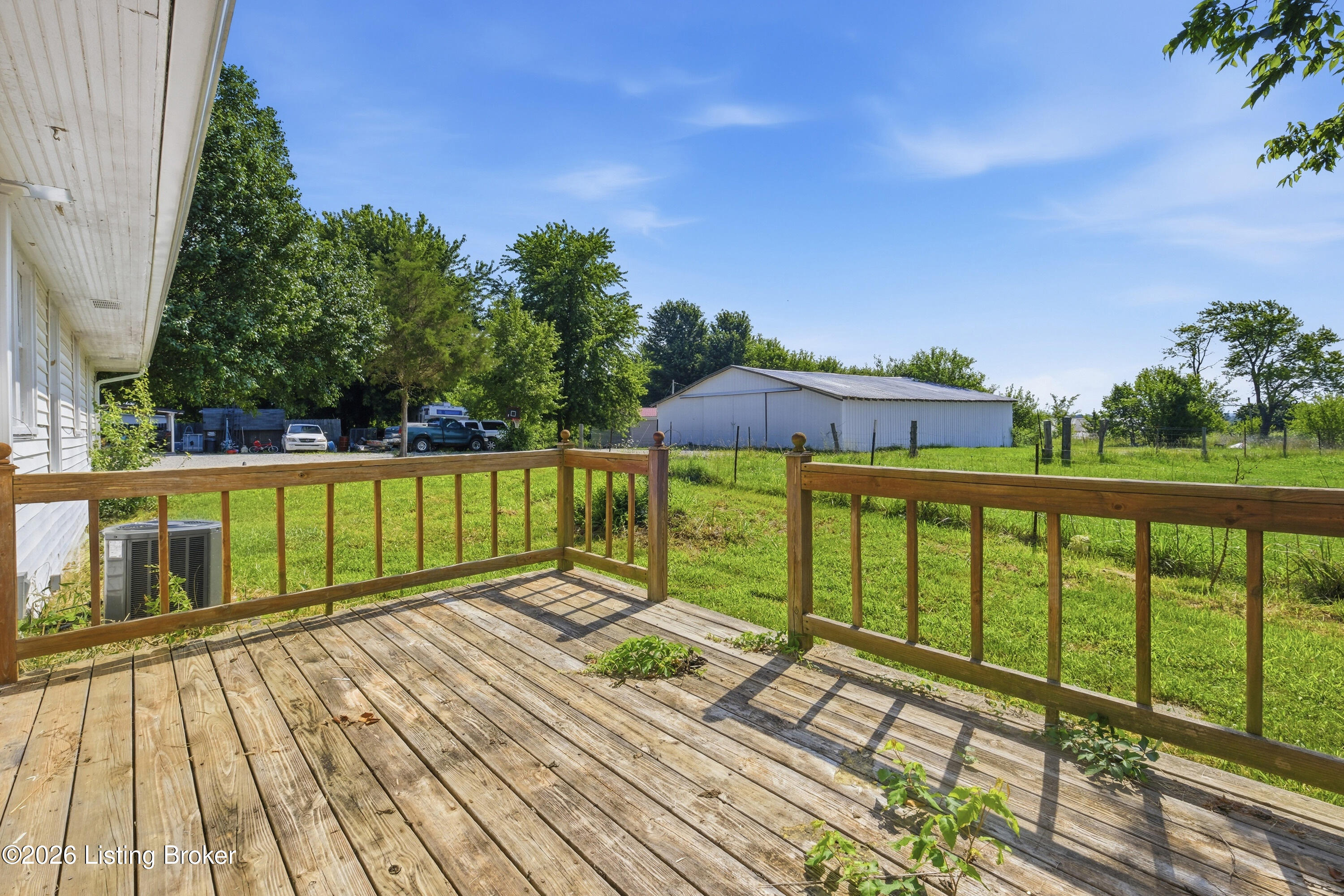 1597 Ky-259 Property Photo 18
