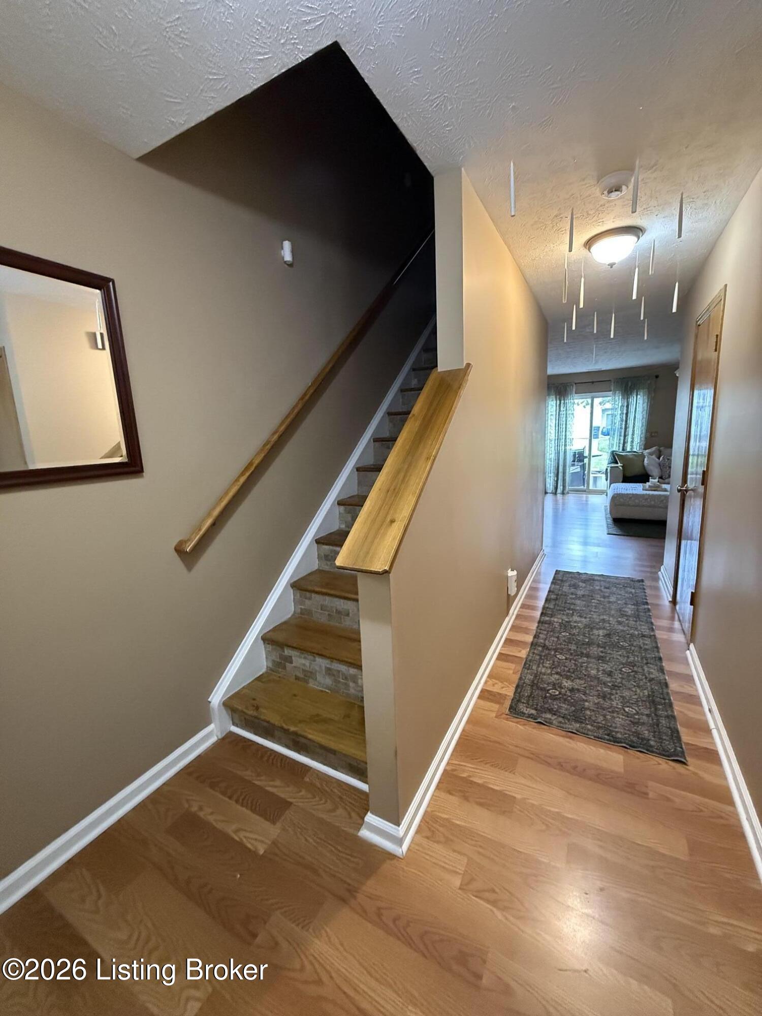 10227 Riverstone Cir Property Photo 3
