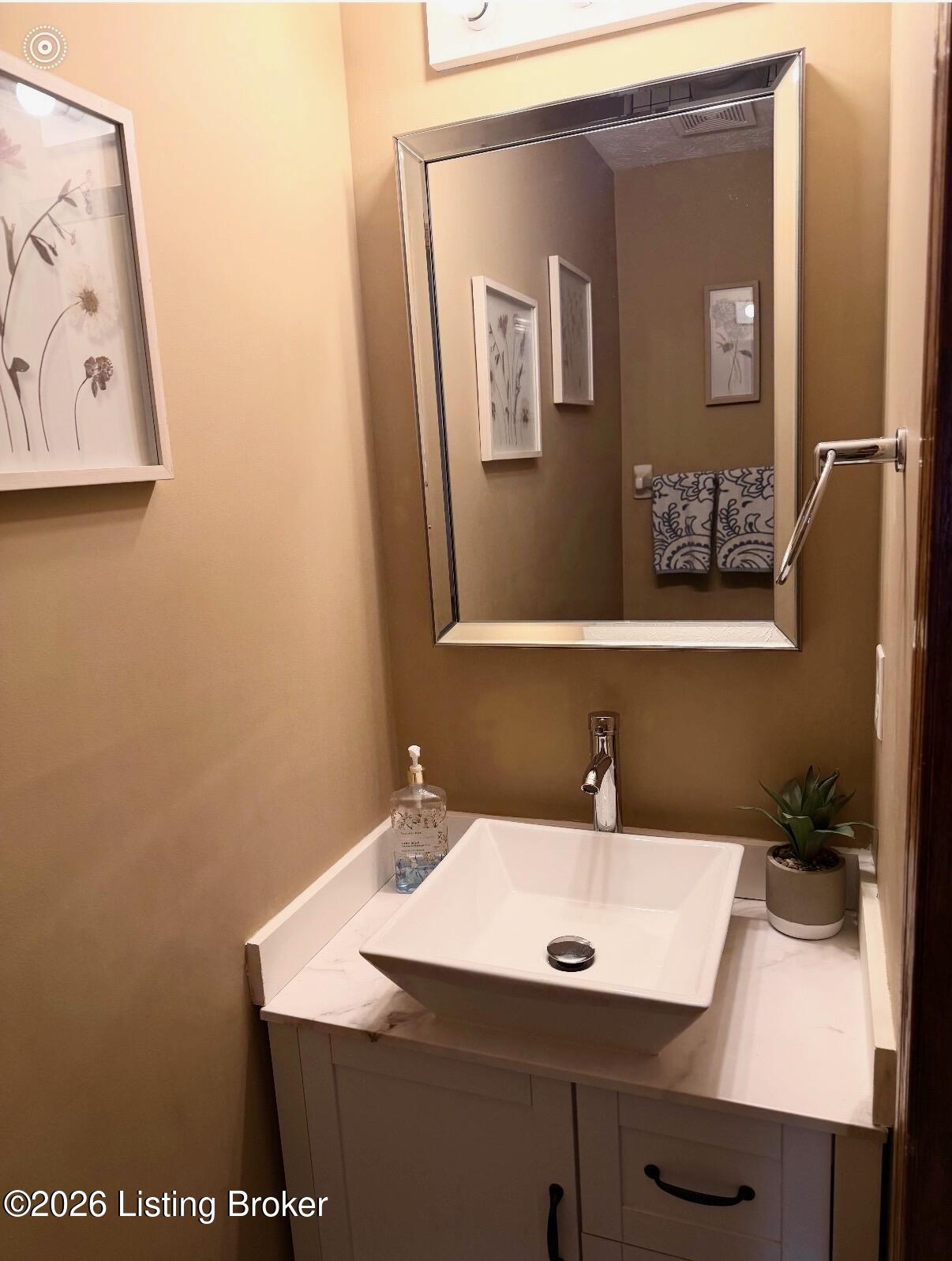10227 Riverstone Cir Property Photo 13