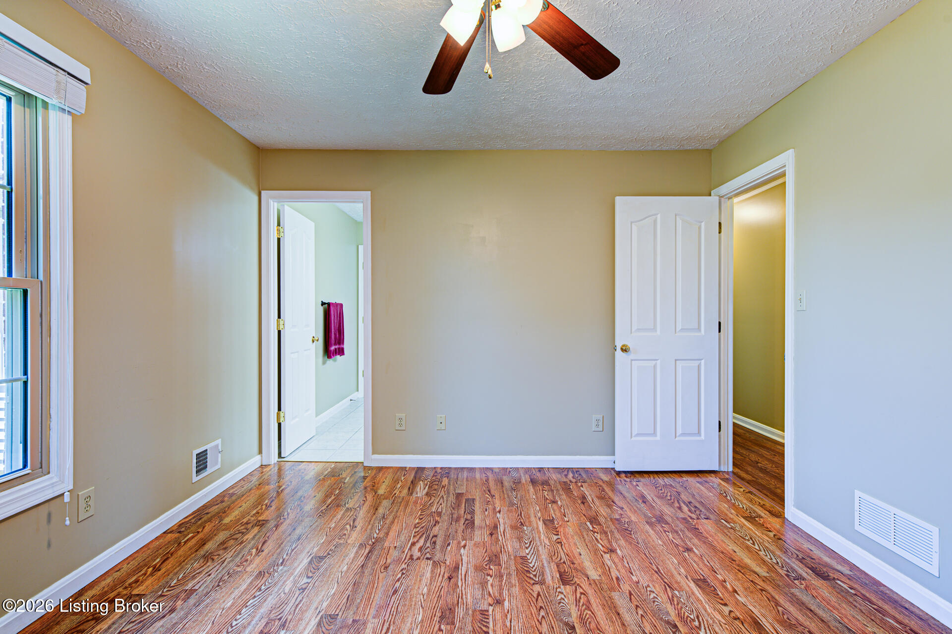 843 Hobbs Ln Property Photo 14