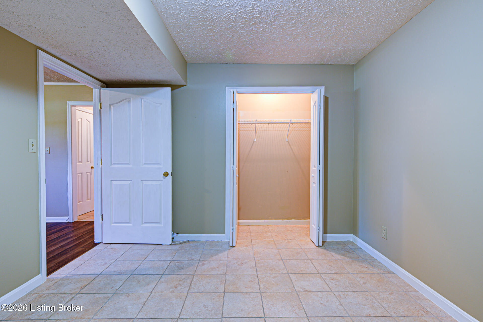 843 Hobbs Ln Property Photo 24