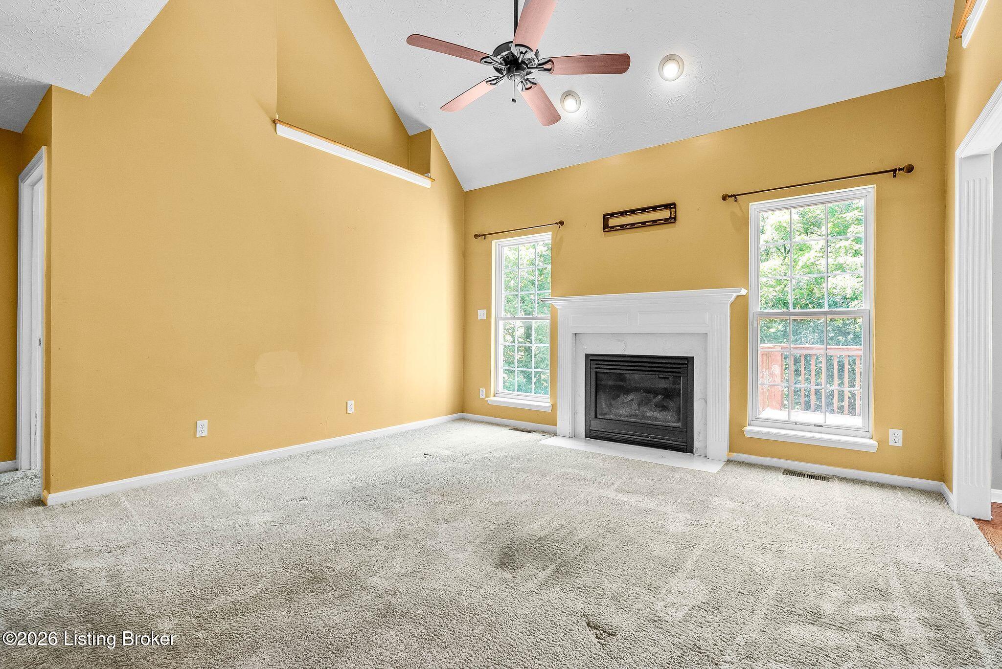 6226 Camden Cir Property Photo 6
