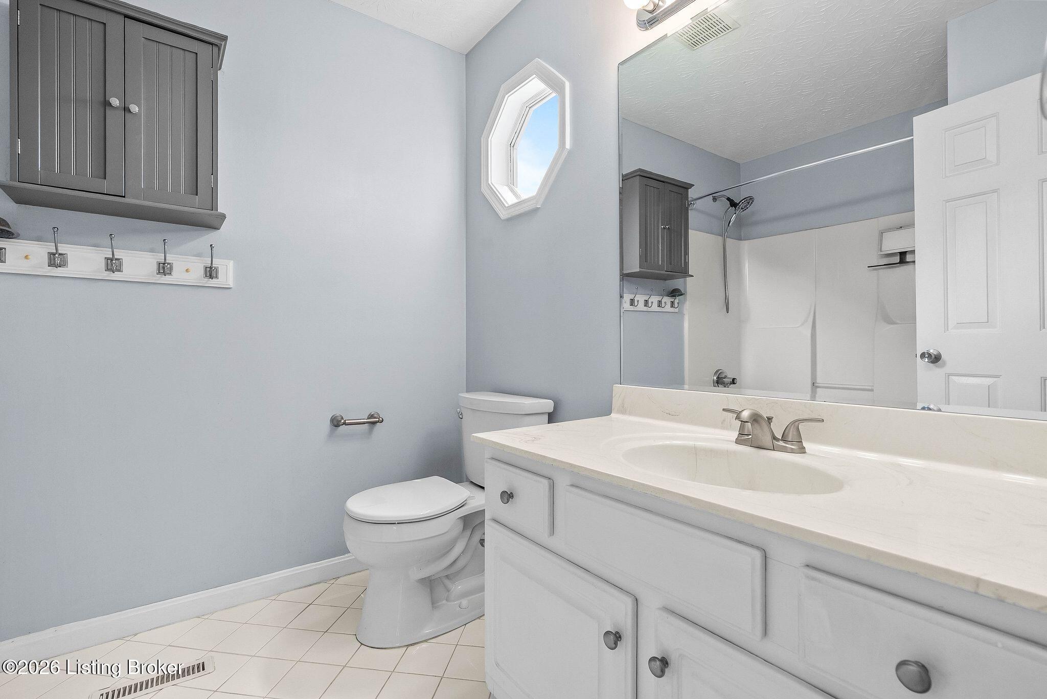 6226 Camden Cir Property Photo 28