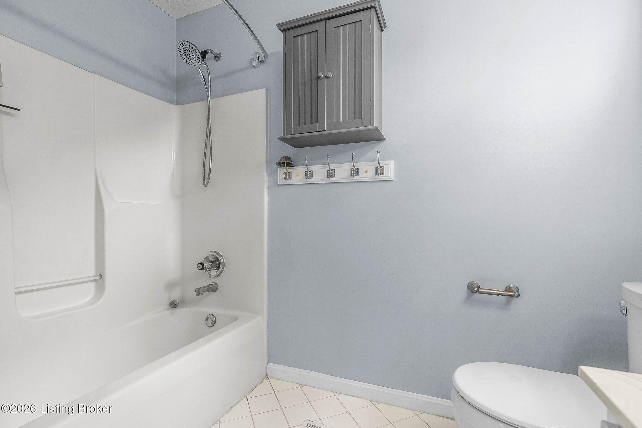 6226 Camden Cir Property Photo 29