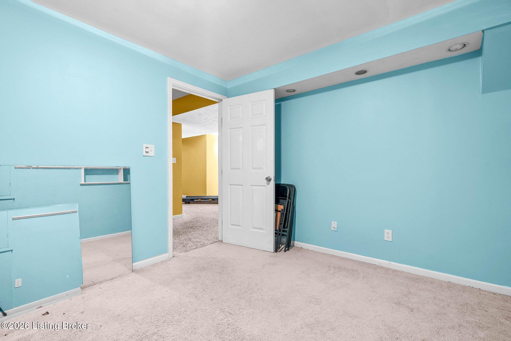 6226 Camden Cir Property Photo 49