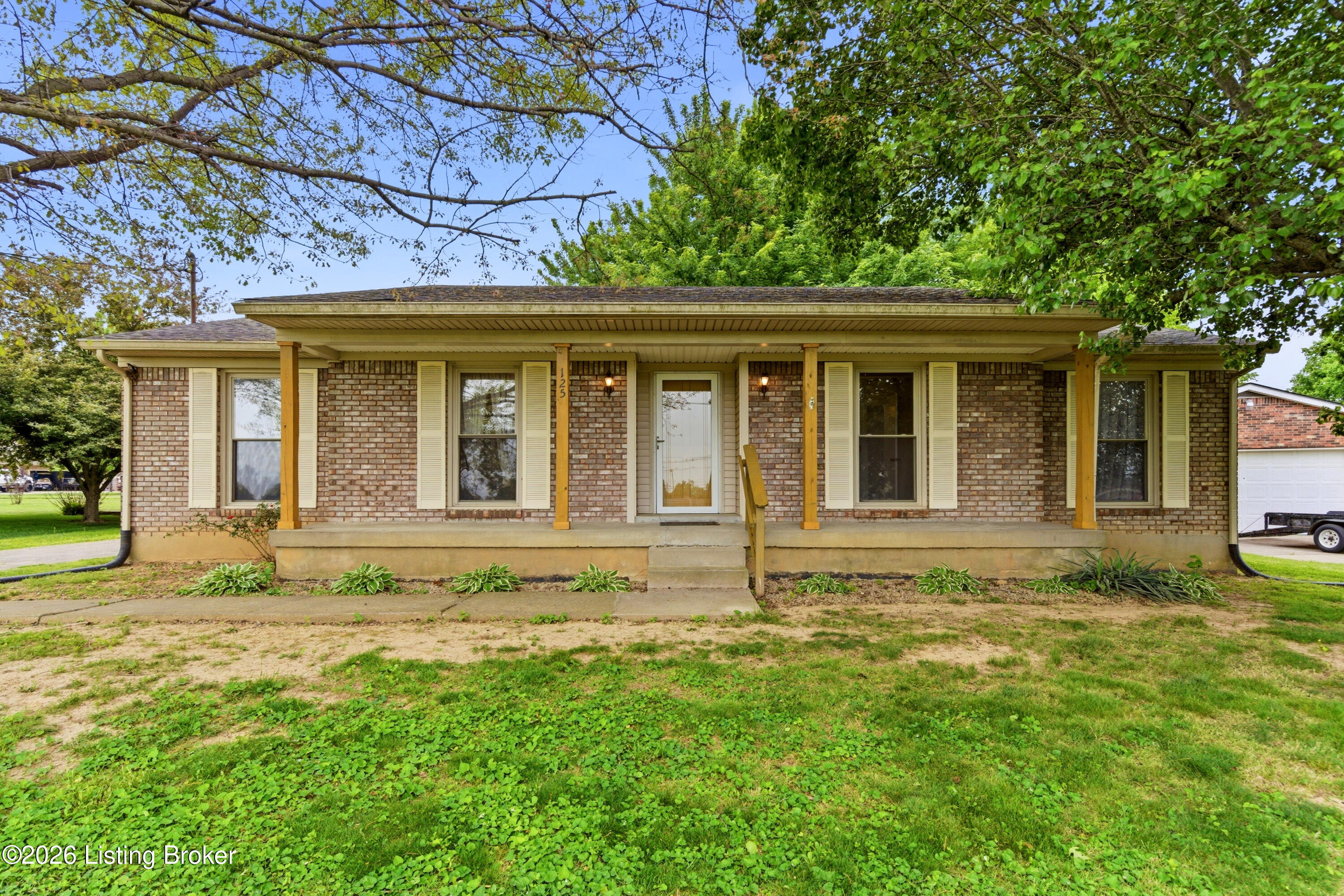 125 Bluegrass Way Property Photo 1