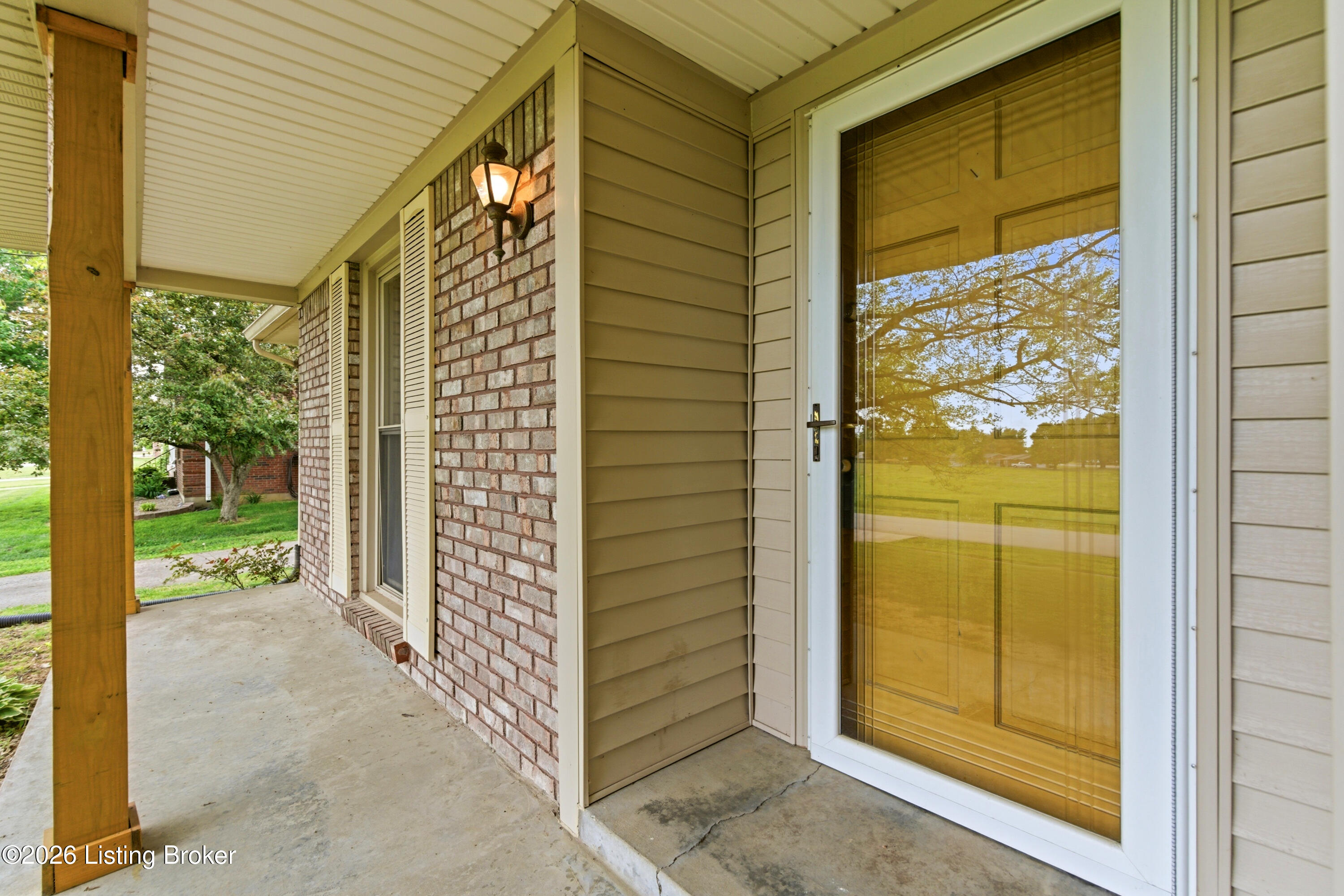 125 Bluegrass Way Property Photo 3