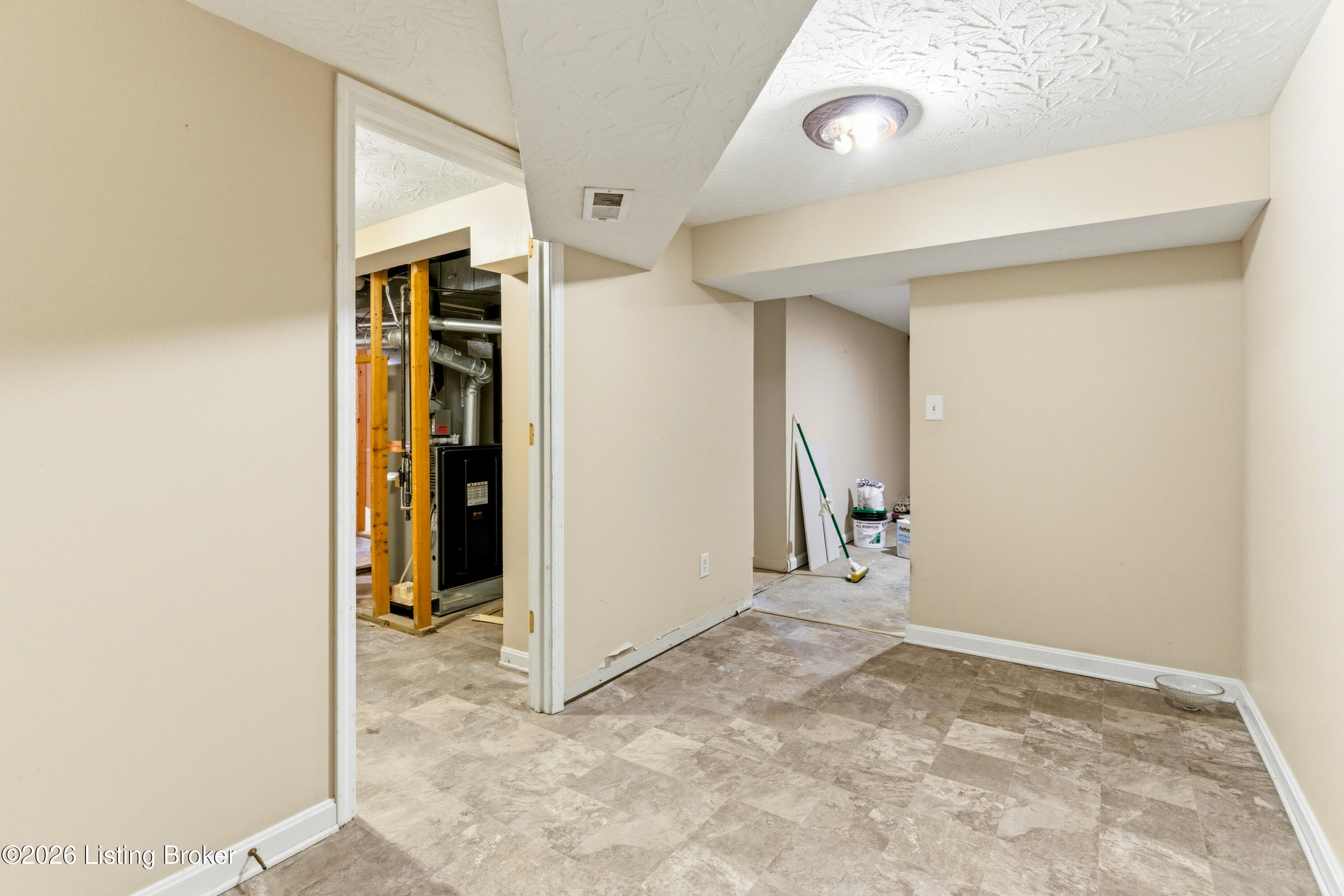 125 Bluegrass Way Property Photo 34
