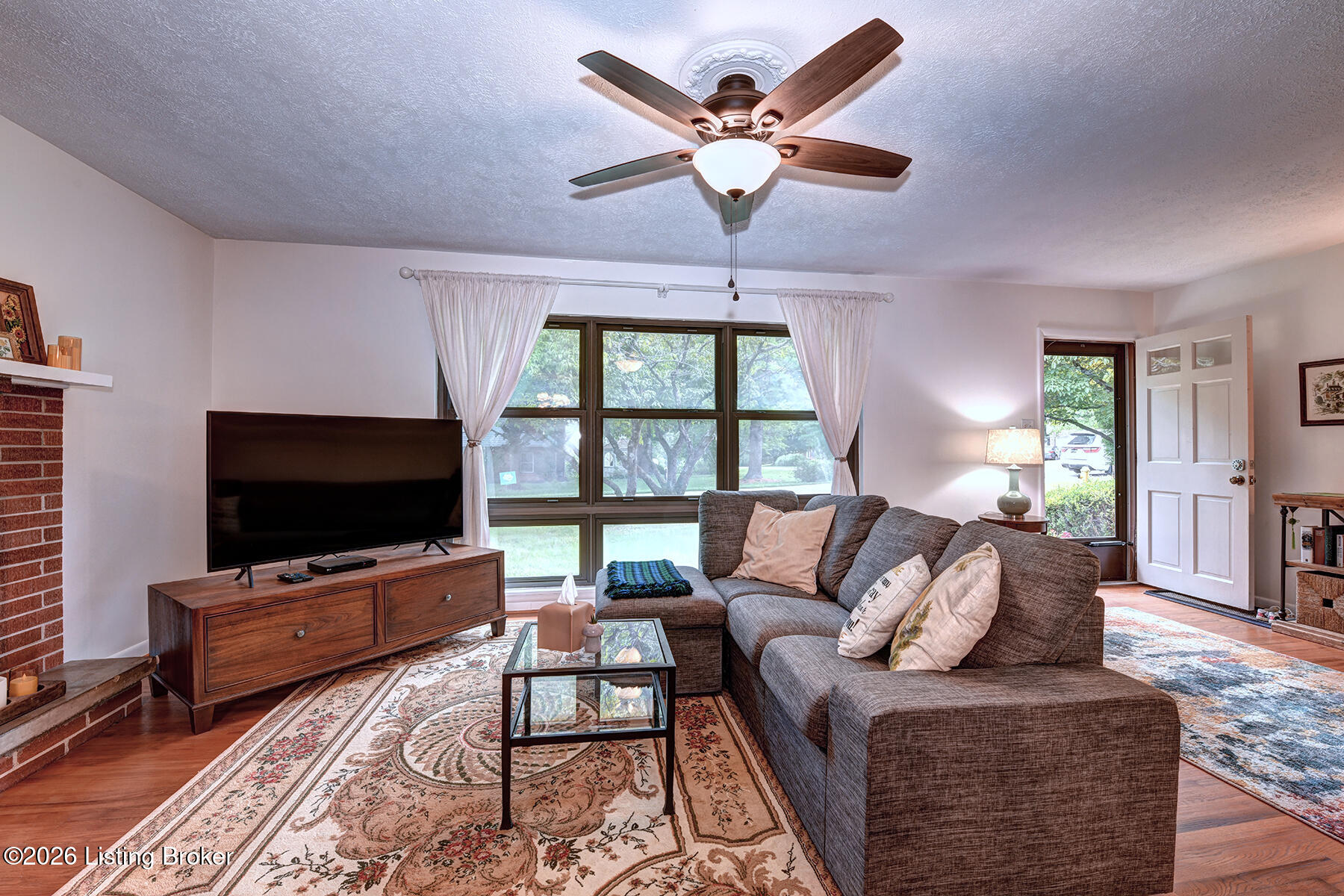 1200 Meadowridge Trail Property Photo 7