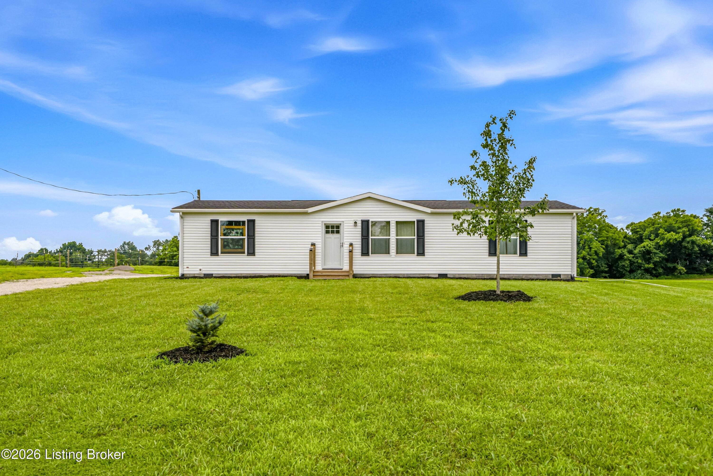 897 Olive Branch Rd Property Photo 1