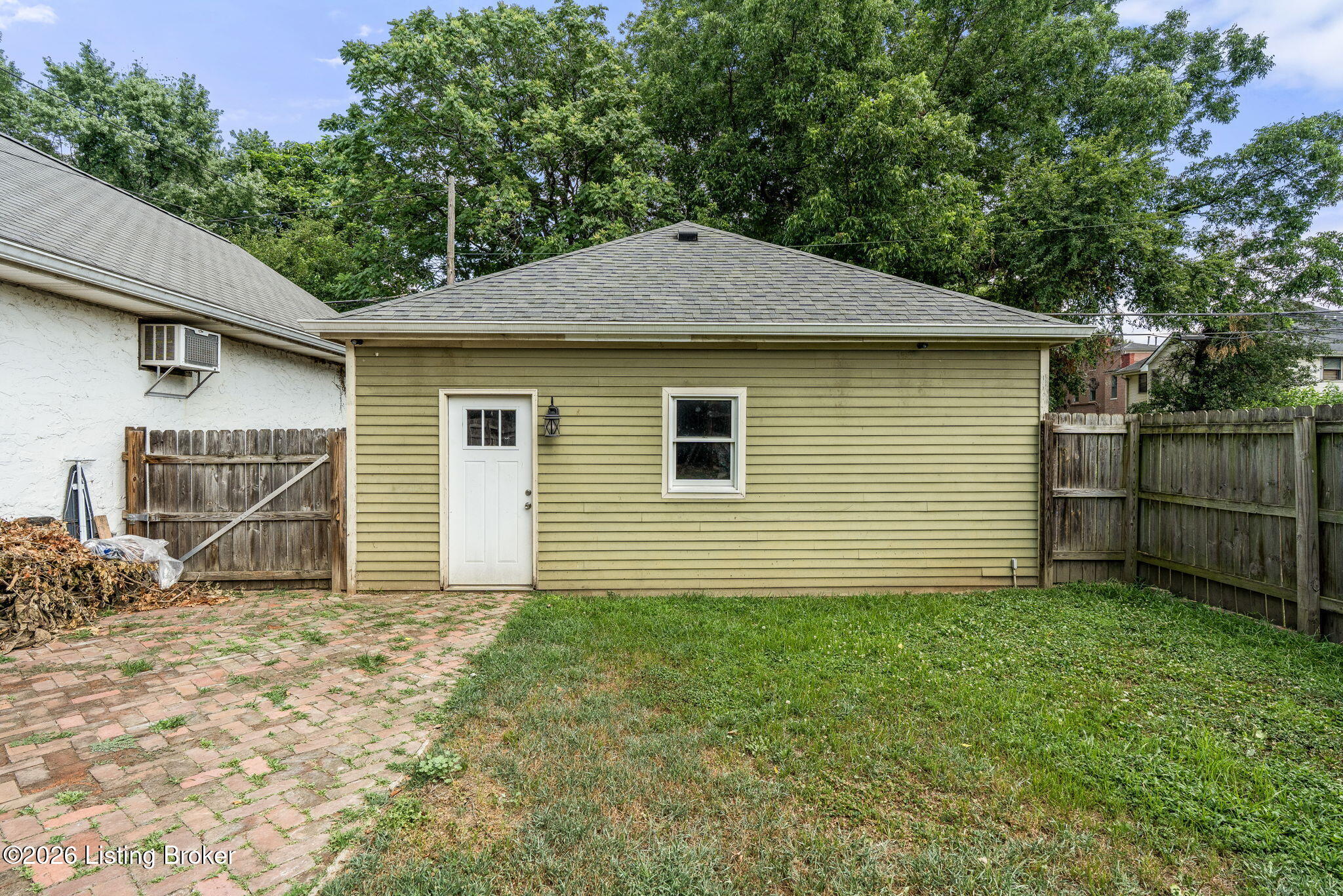 1127 S 2nd St Property Photo 50