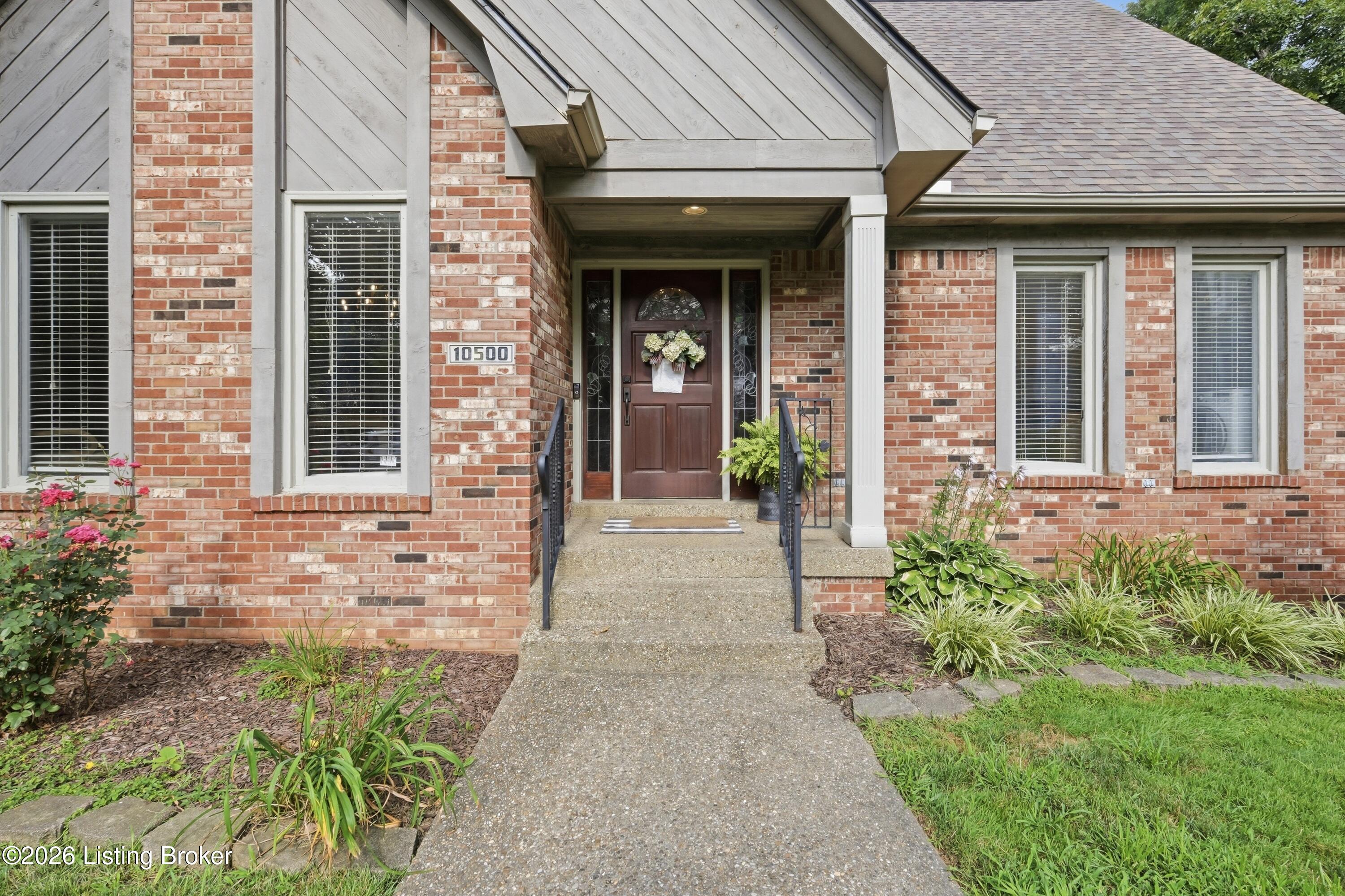 10500 Dove Tree Ct Property Photo 2