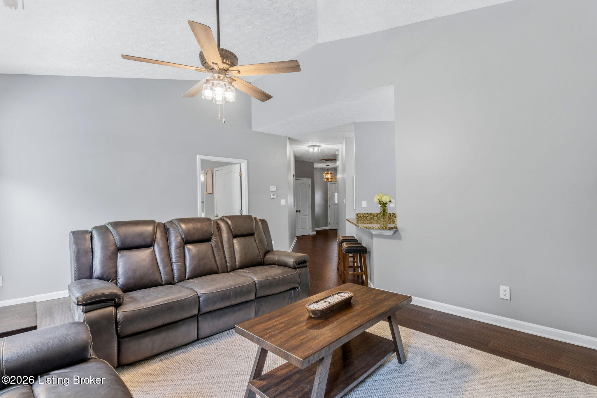 7301 Autumn Trace Dr 202 Property Photo 5