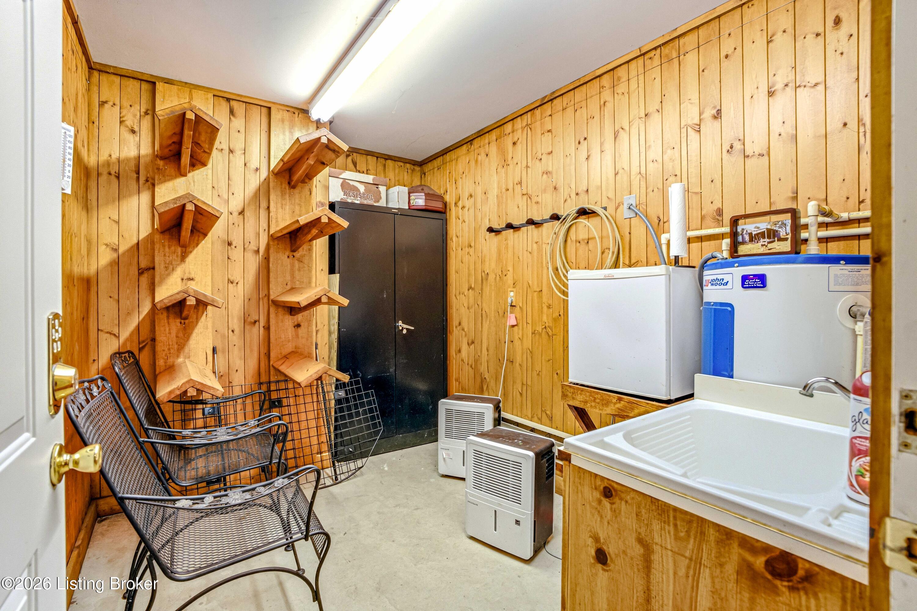 574 Hinkle Ln Property Photo 15