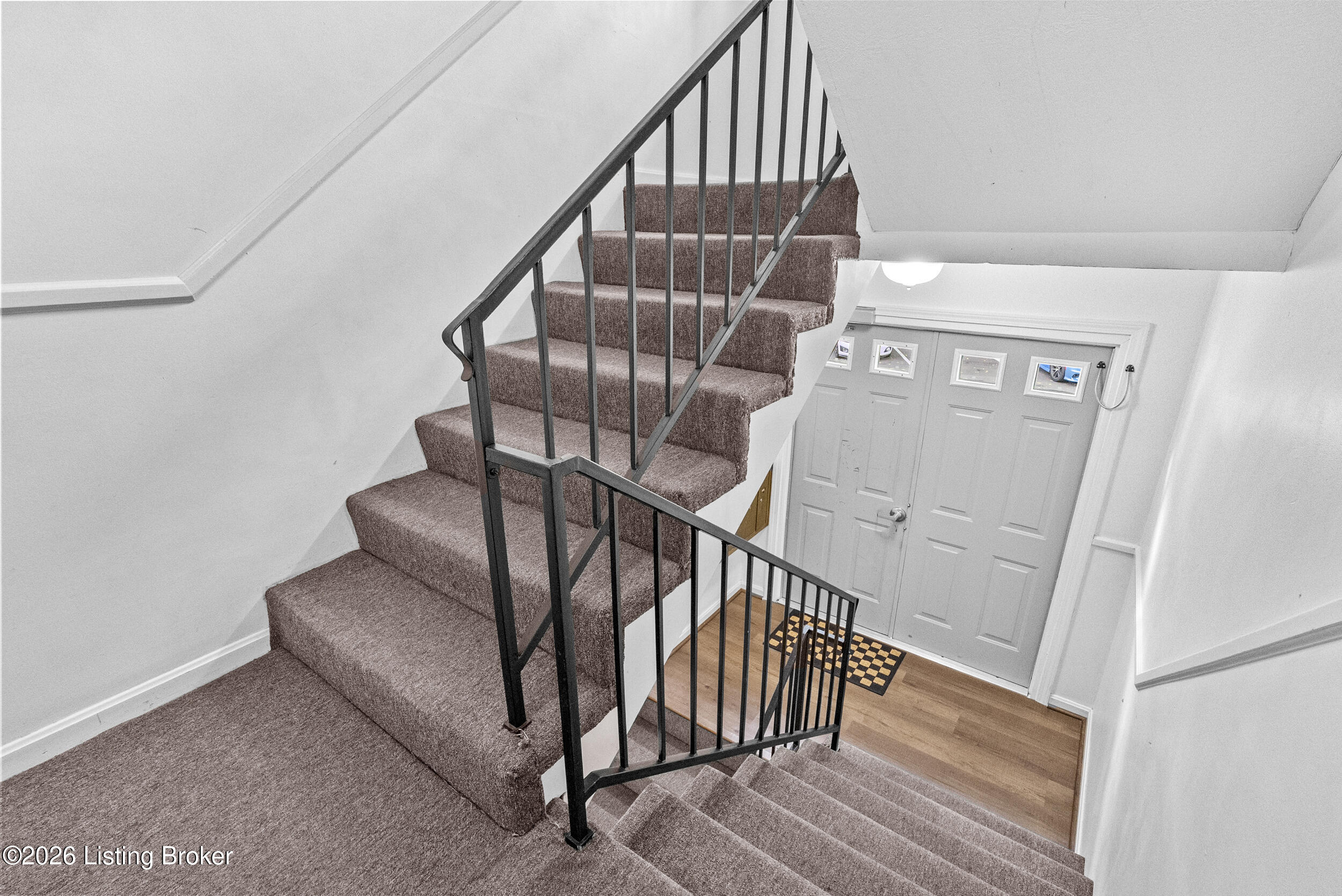 3307 Colonial Manor Cir Unit 6b Property Photo 5