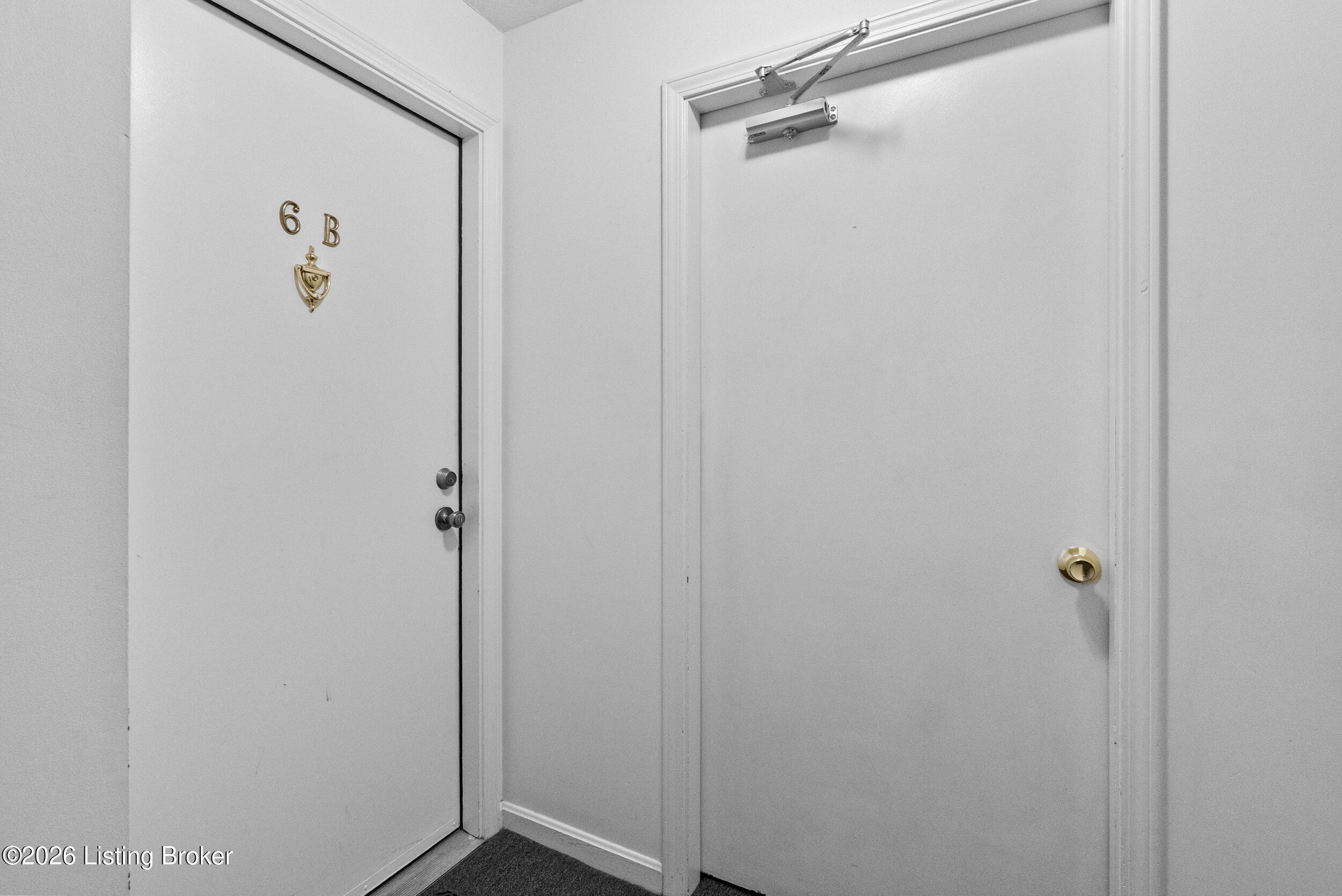 3307 Colonial Manor Cir Unit 6b Property Photo 7