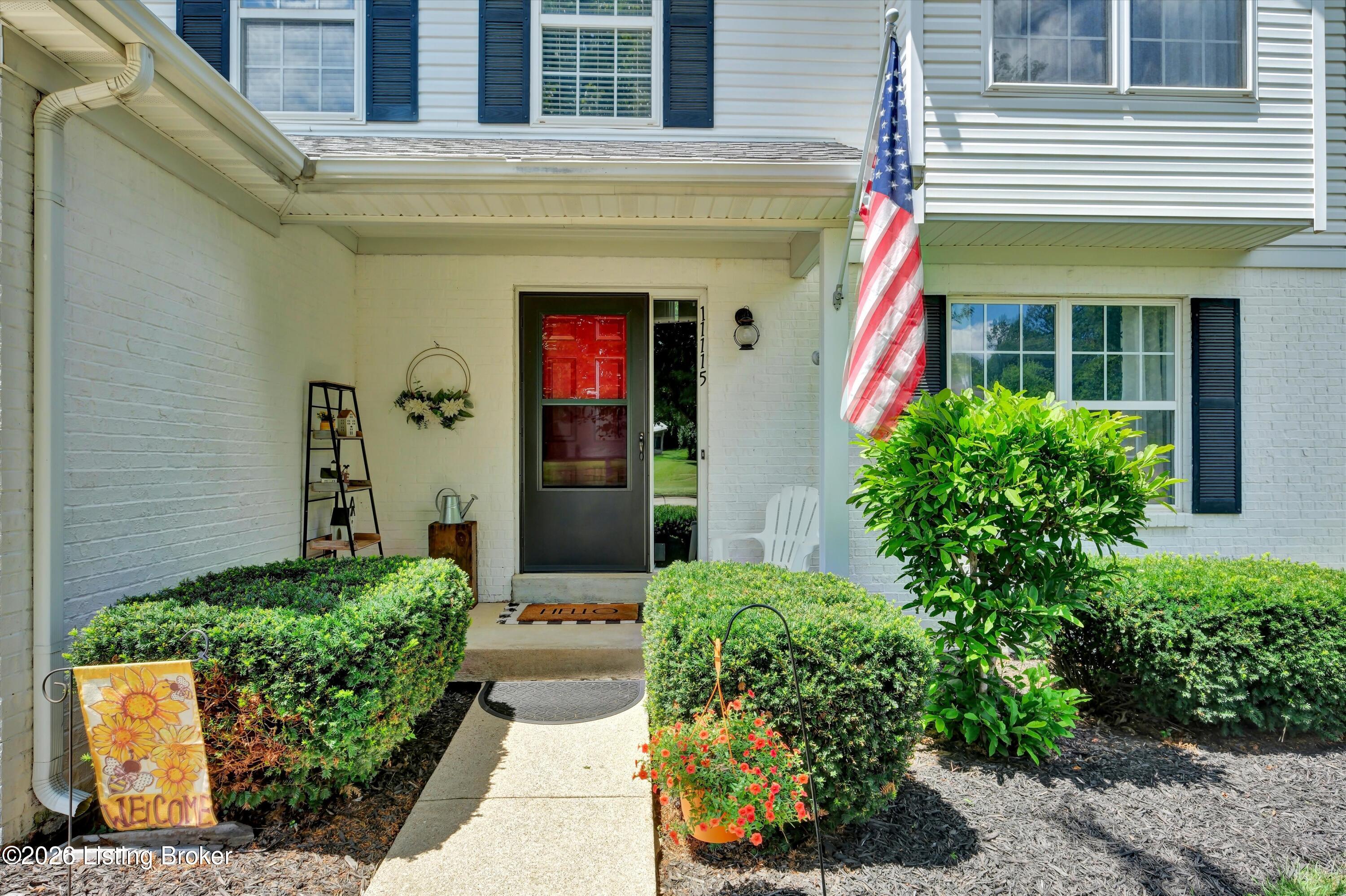 11115 Oak Bend Ct Property Photo 2