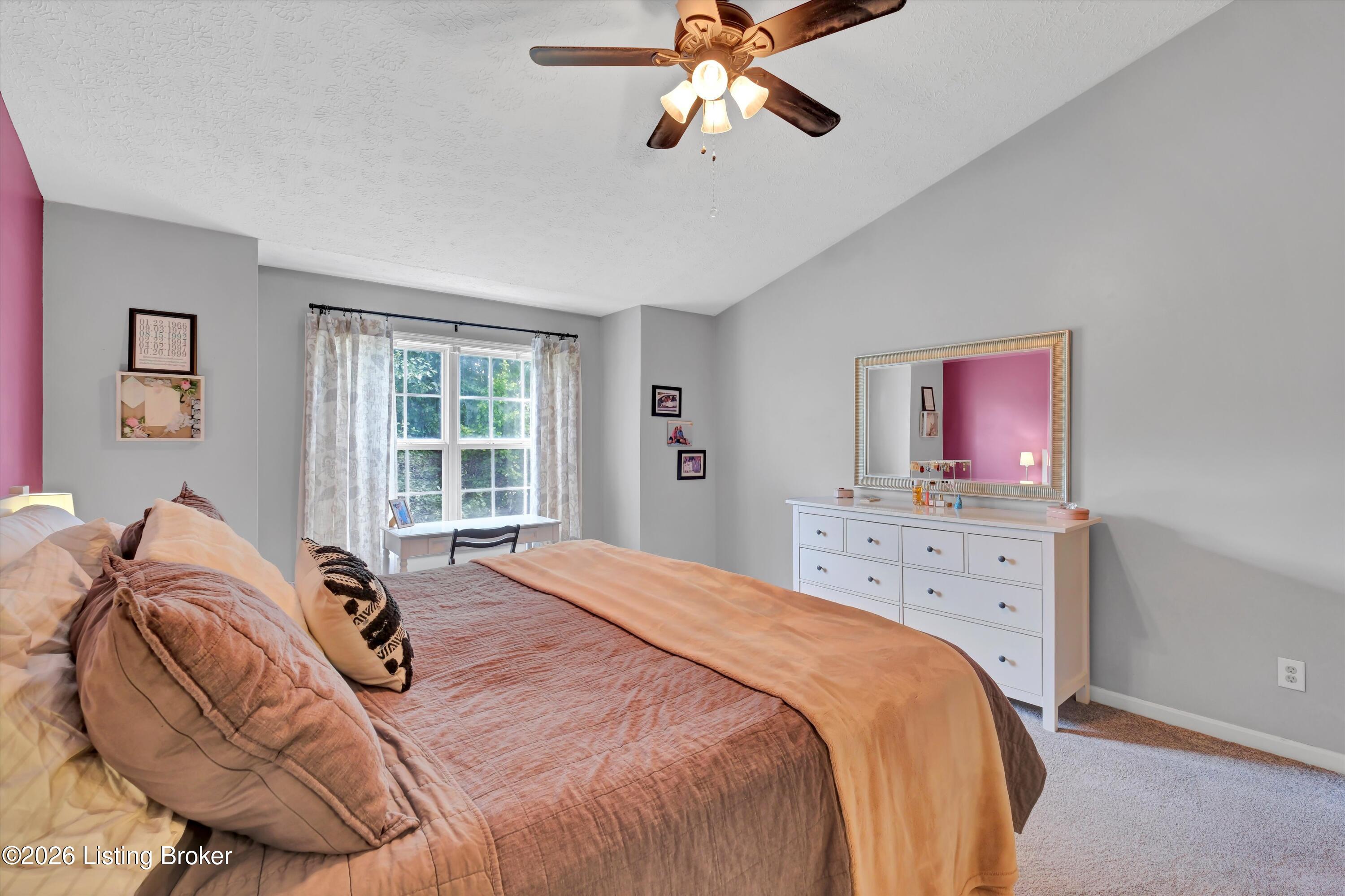 11115 Oak Bend Ct Property Photo 23