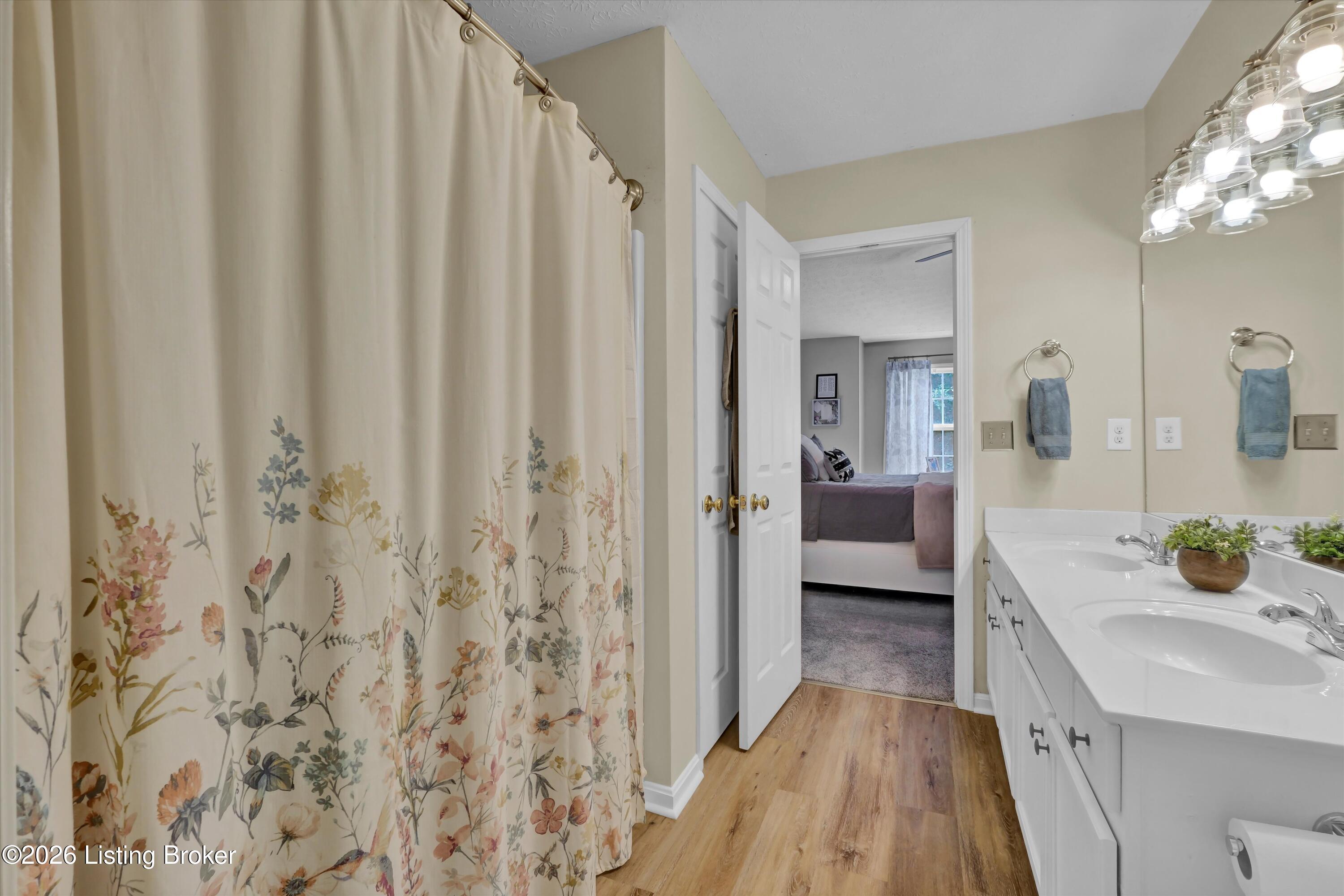 11115 Oak Bend Ct Property Photo 25