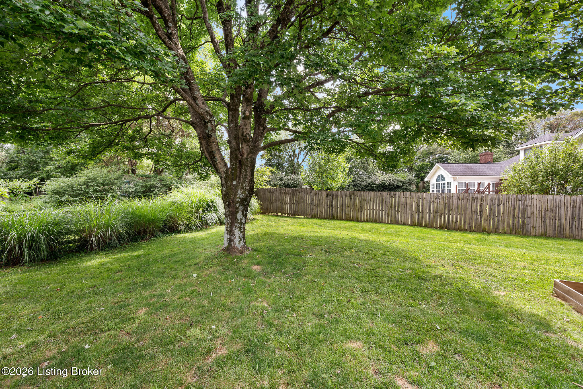 4302 Holly Tree Dr Property Photo 35
