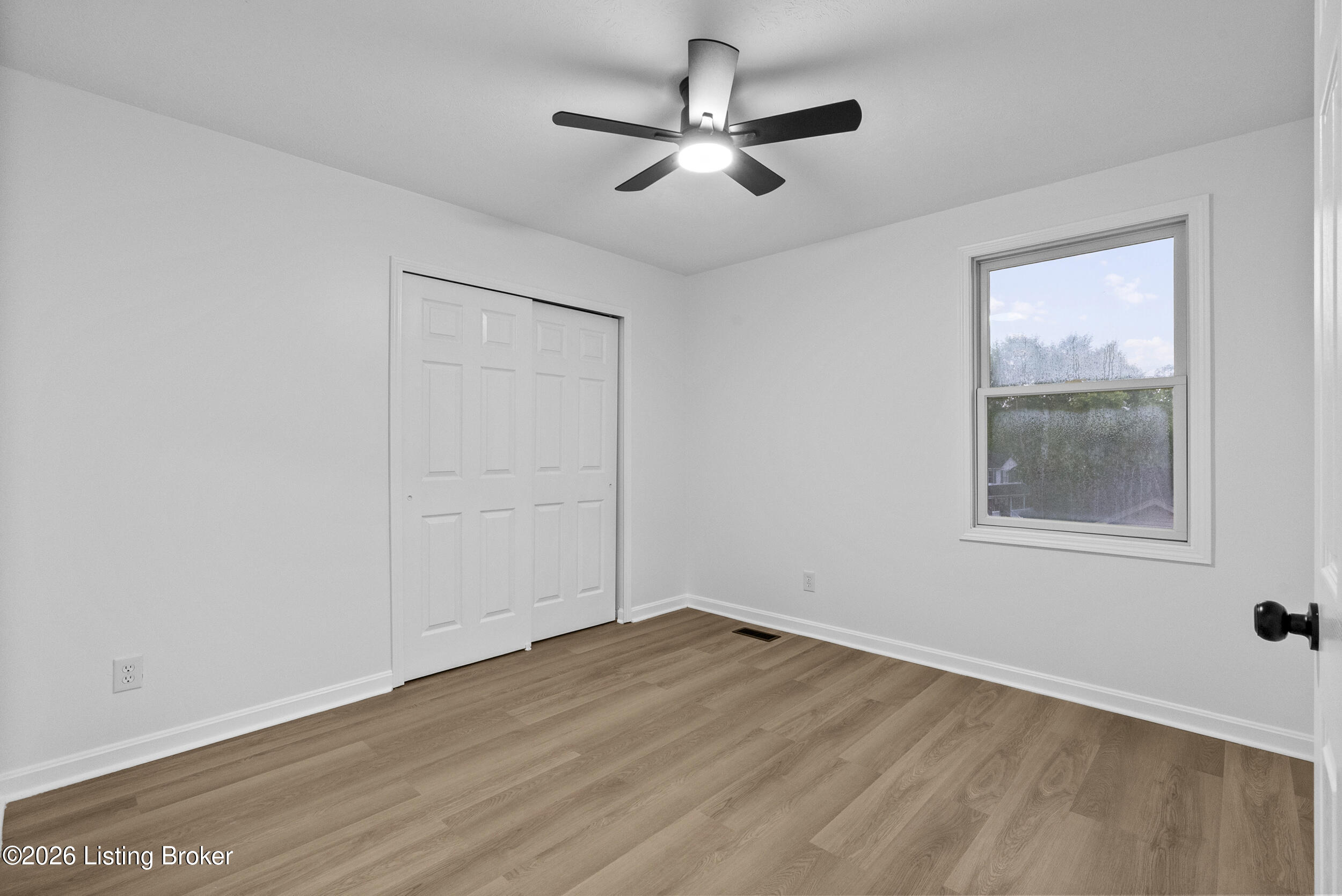 243 Grand Central Dr Property Photo 24