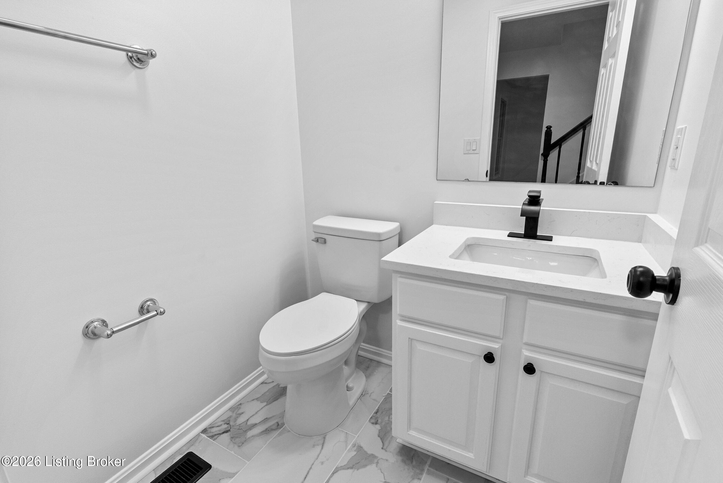 243 Grand Central Dr Property Photo 27