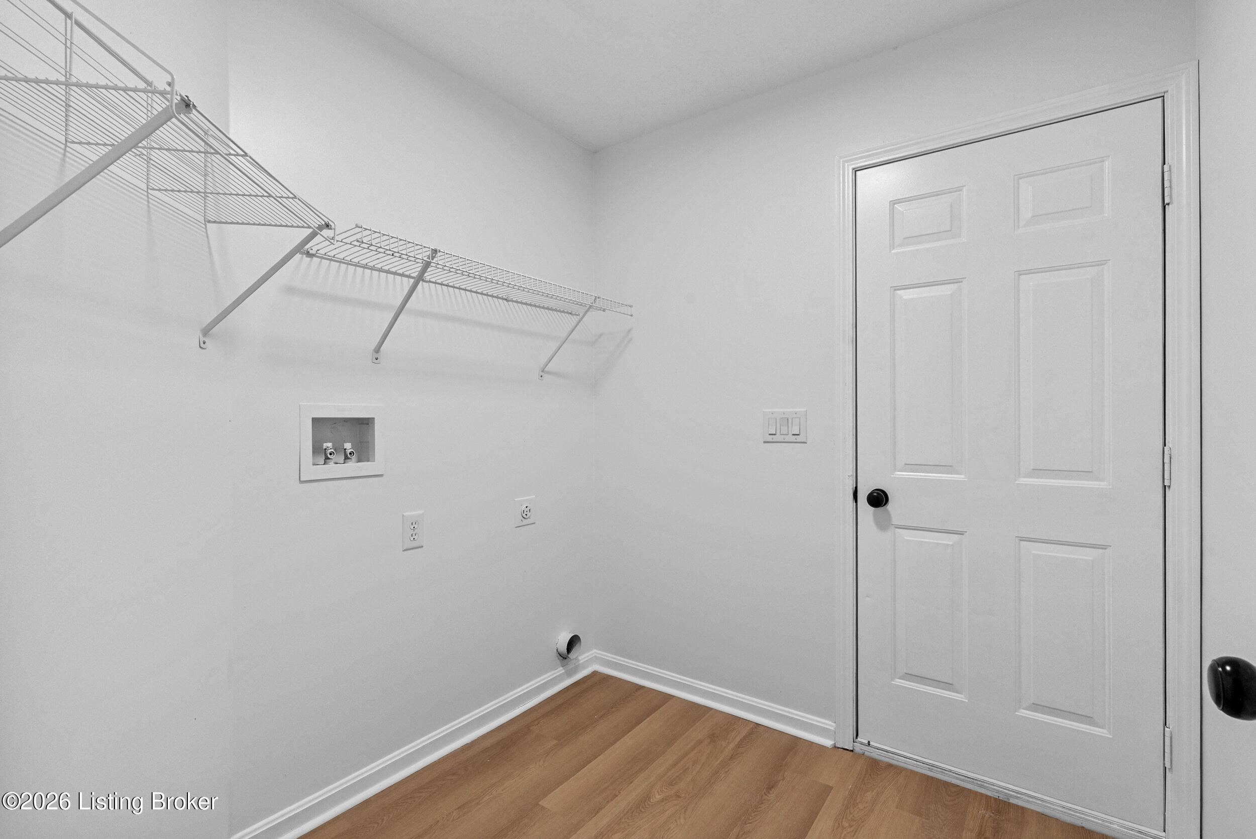 243 Grand Central Dr Property Photo 29