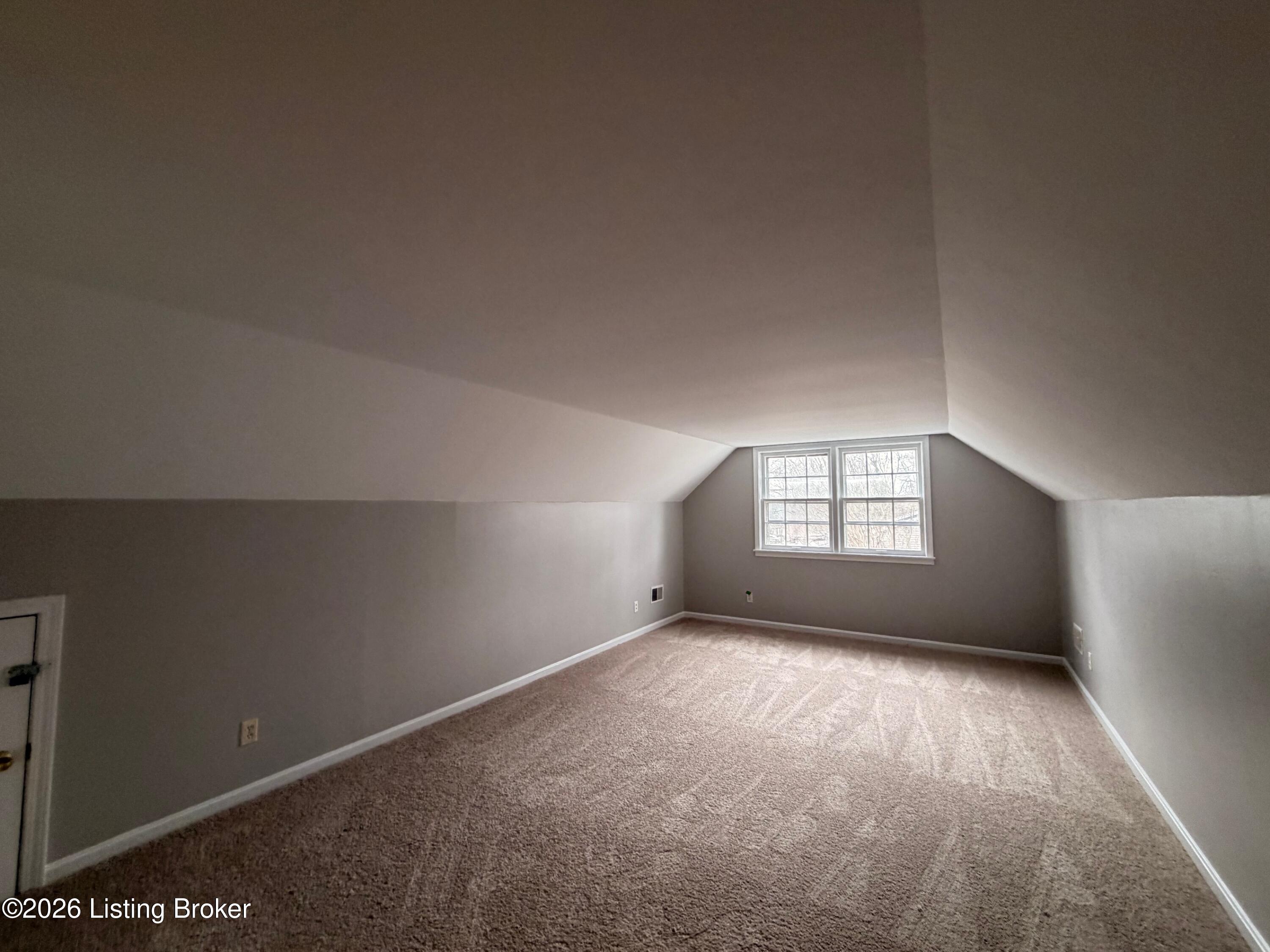 634 Cherry Wood Dr Property Photo 19