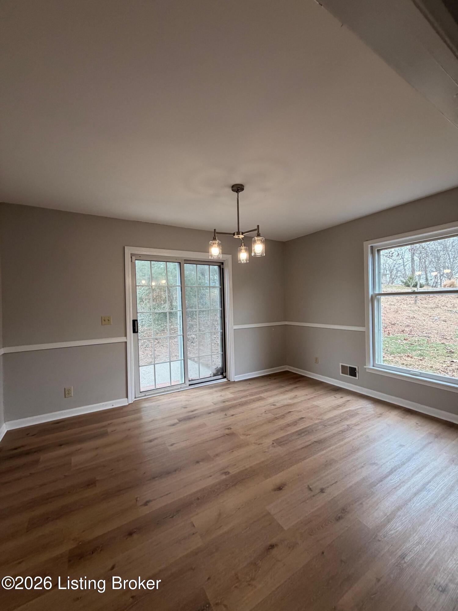 634 Cherry Wood Dr Property Photo 29