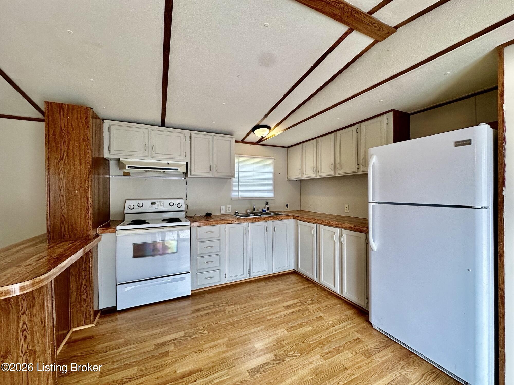 50 Johnnie Pack Rd Property Photo 10
