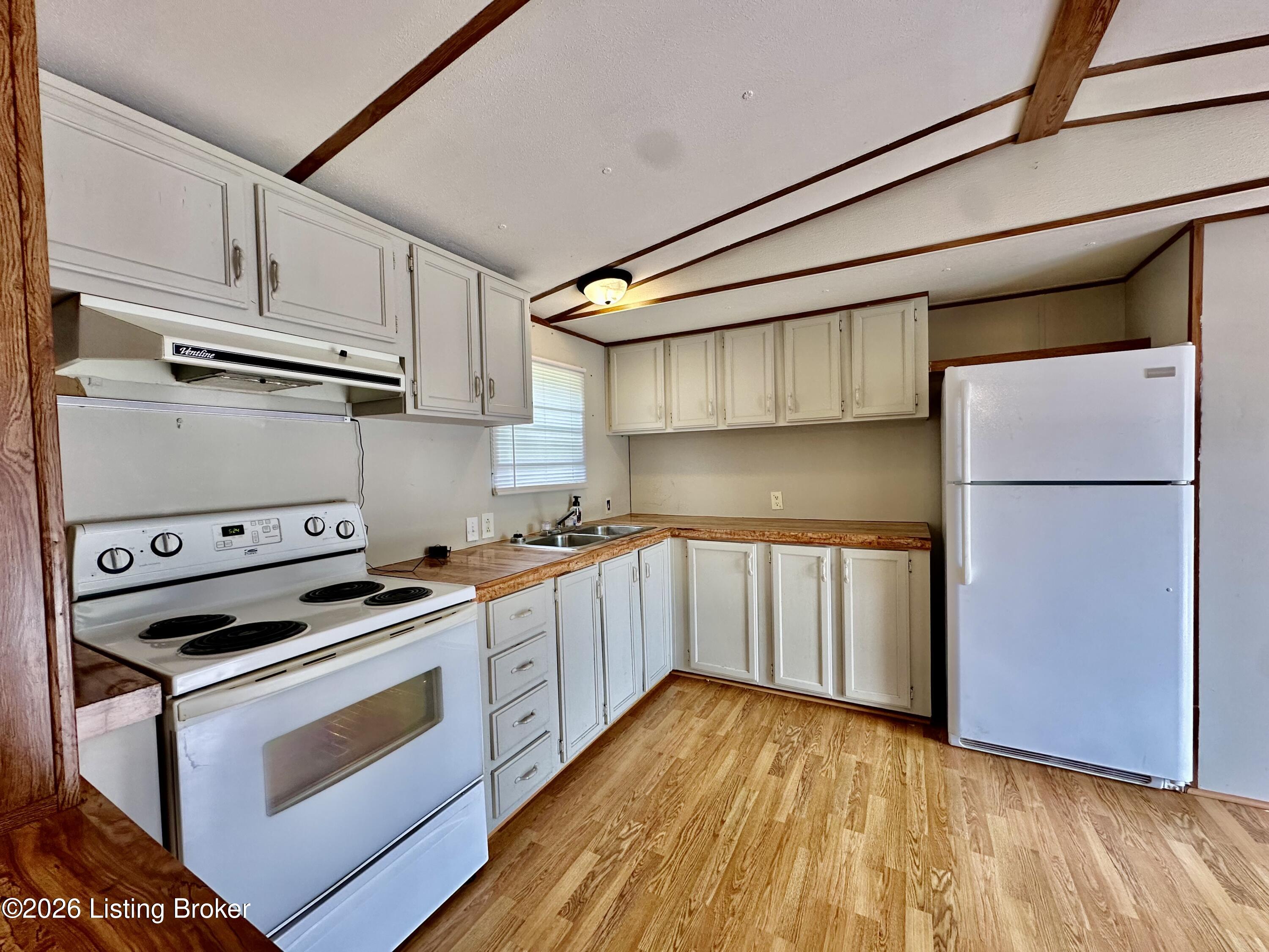 50 Johnnie Pack Rd Property Photo 11