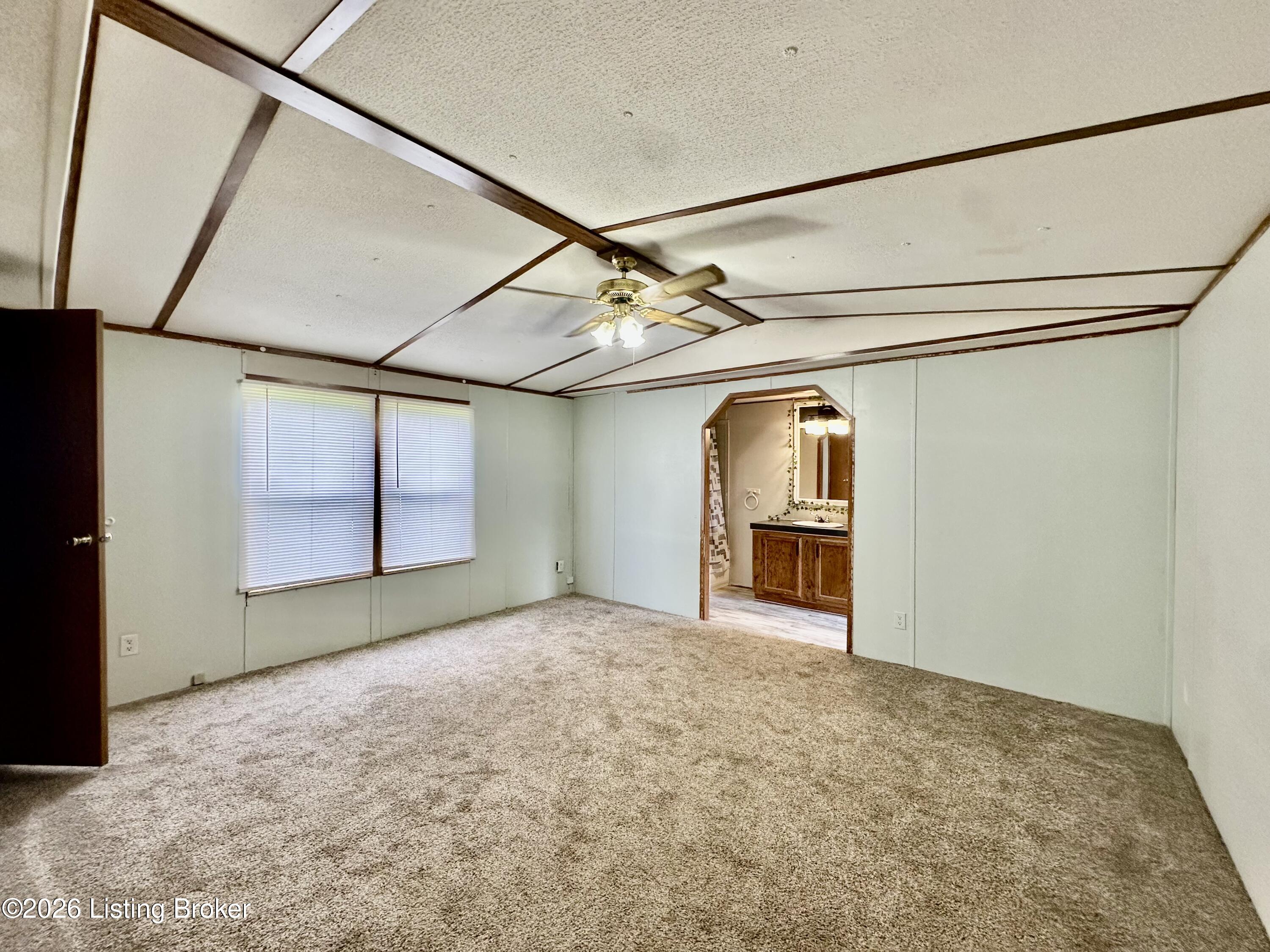 50 Johnnie Pack Rd Property Photo 15