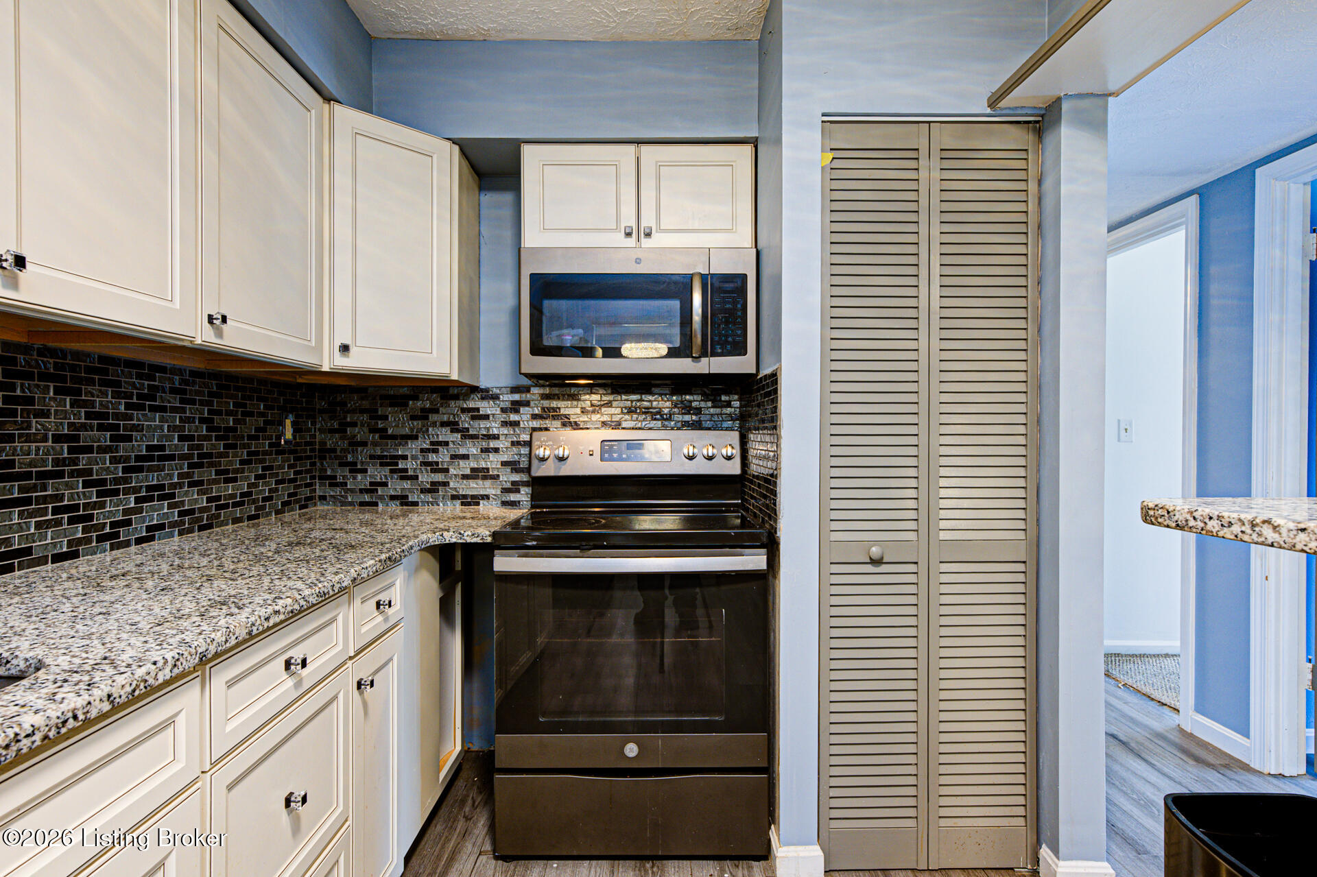 7074 Wildwood Cir Apt 162 Property Photo 13