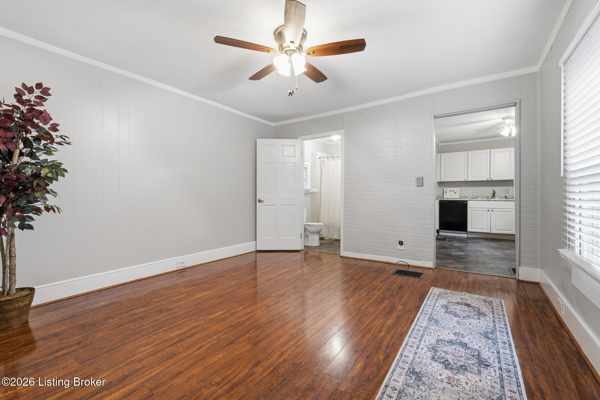 2119 Bradley Ave Property Photo 8