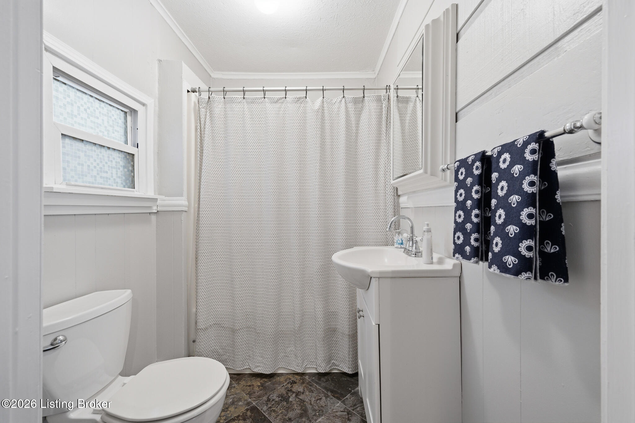 2119 Bradley Ave Property Photo 13