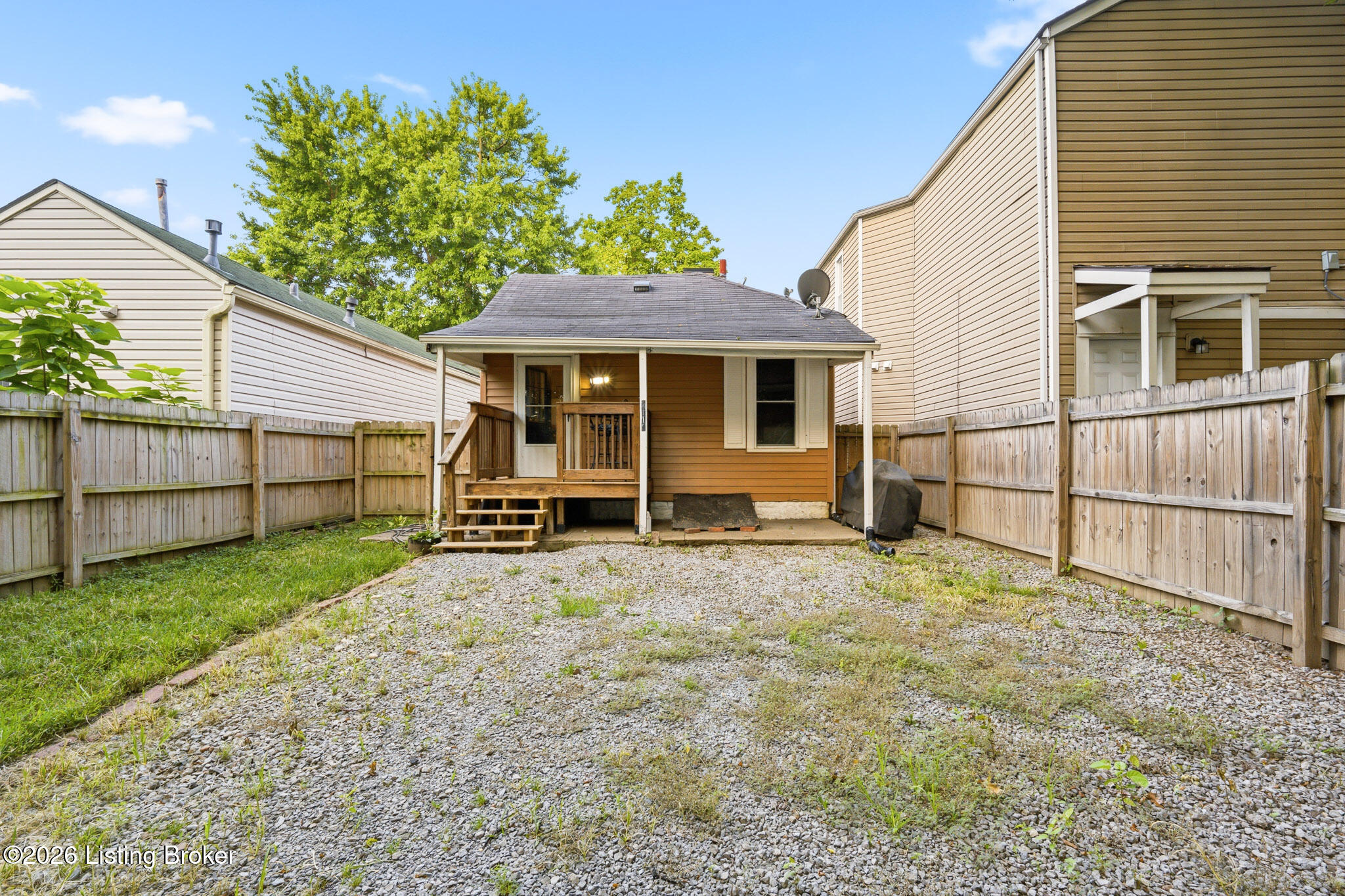 2119 Bradley Ave Property Photo 23