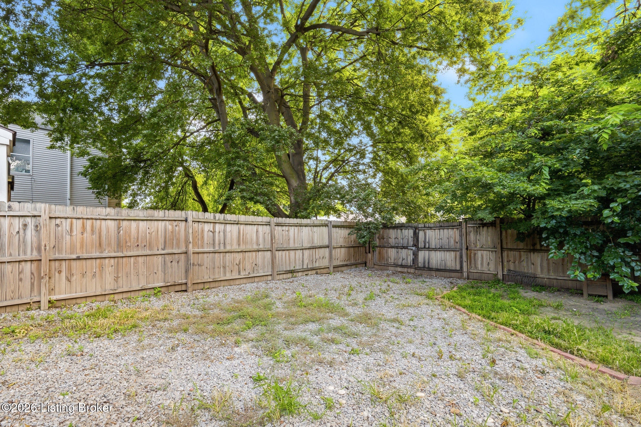 2119 Bradley Ave Property Photo 26