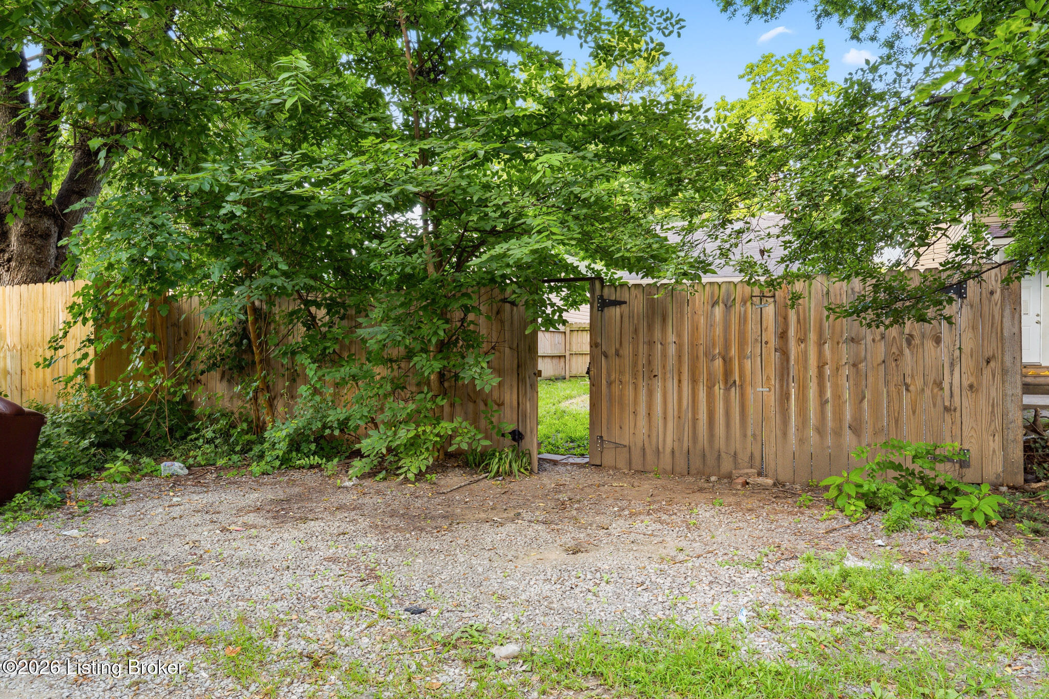 2119 Bradley Ave Property Photo 27