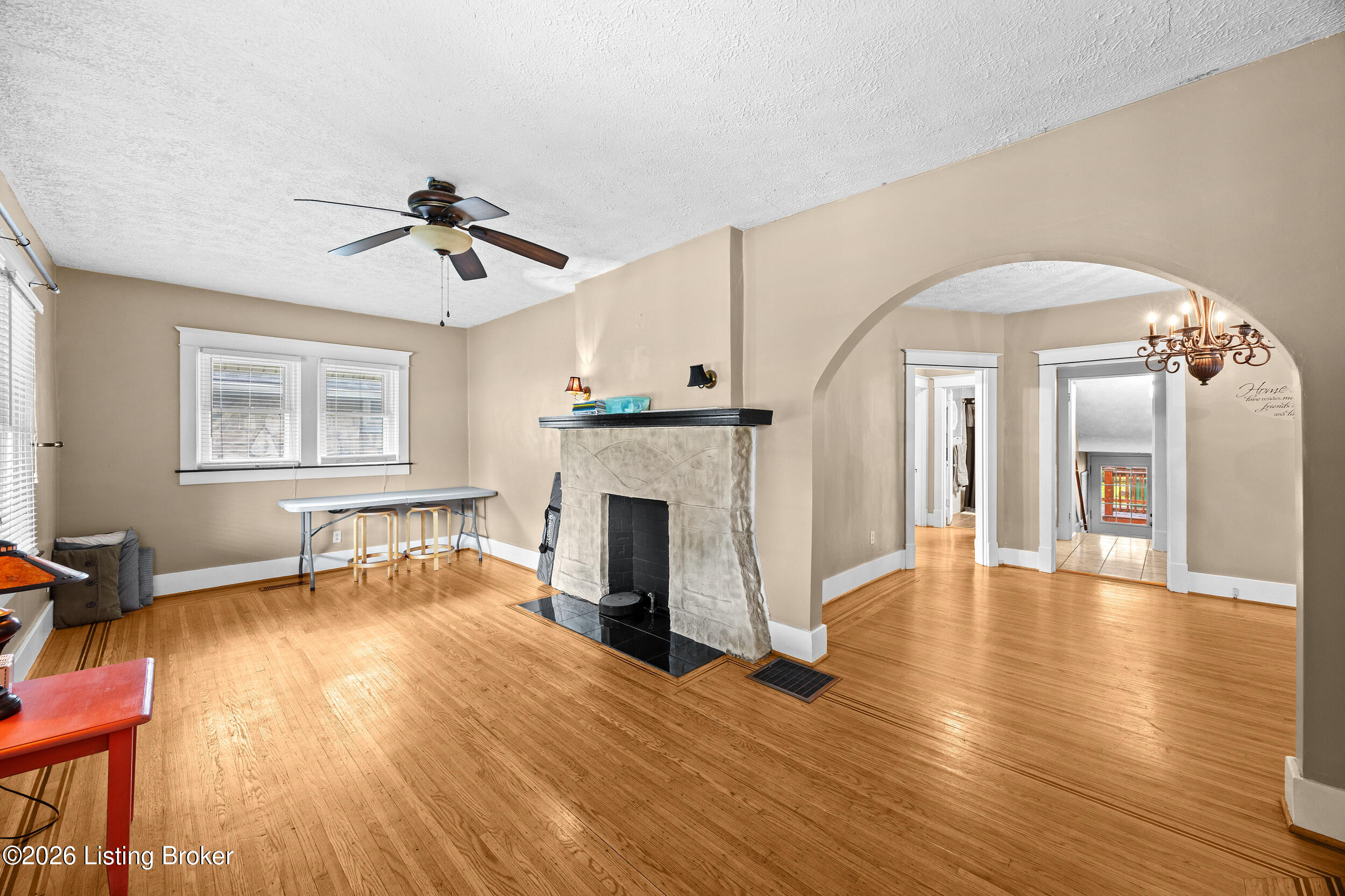 840 Melford Ave Property Photo 7