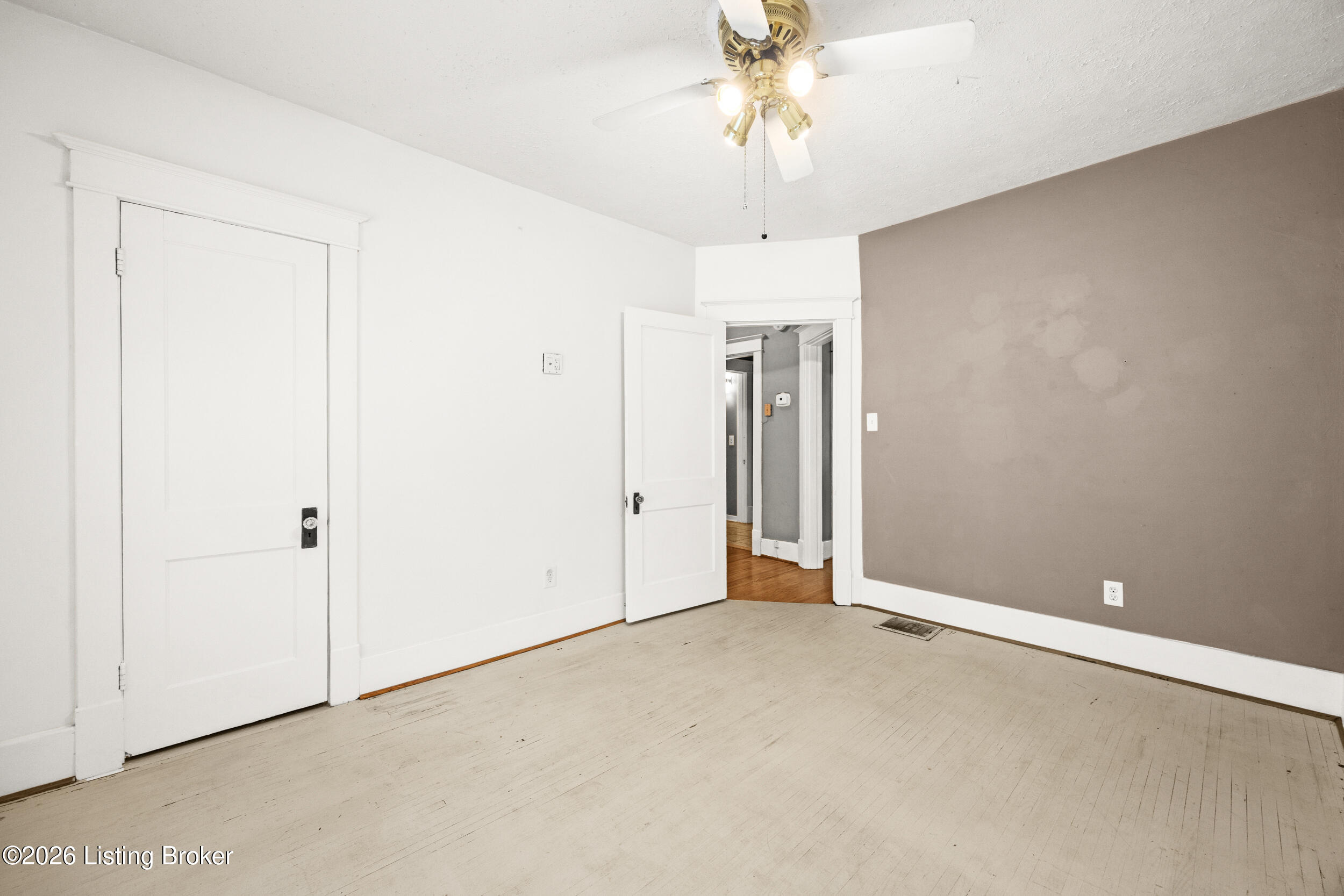 840 Melford Ave Property Photo 18