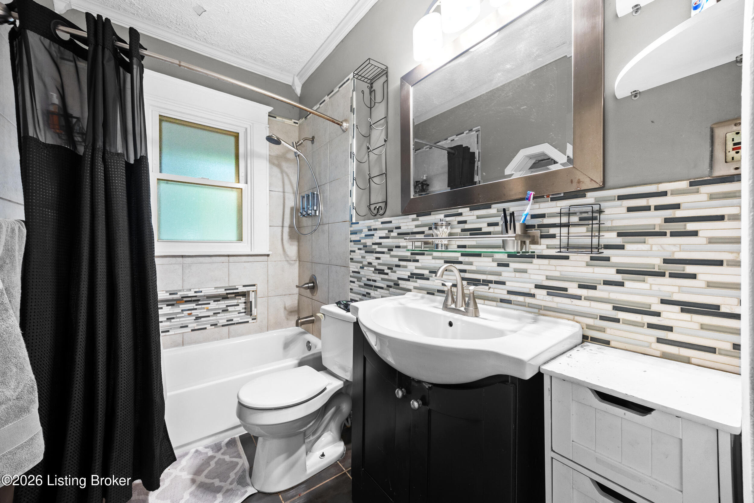 840 Melford Ave Property Photo 21