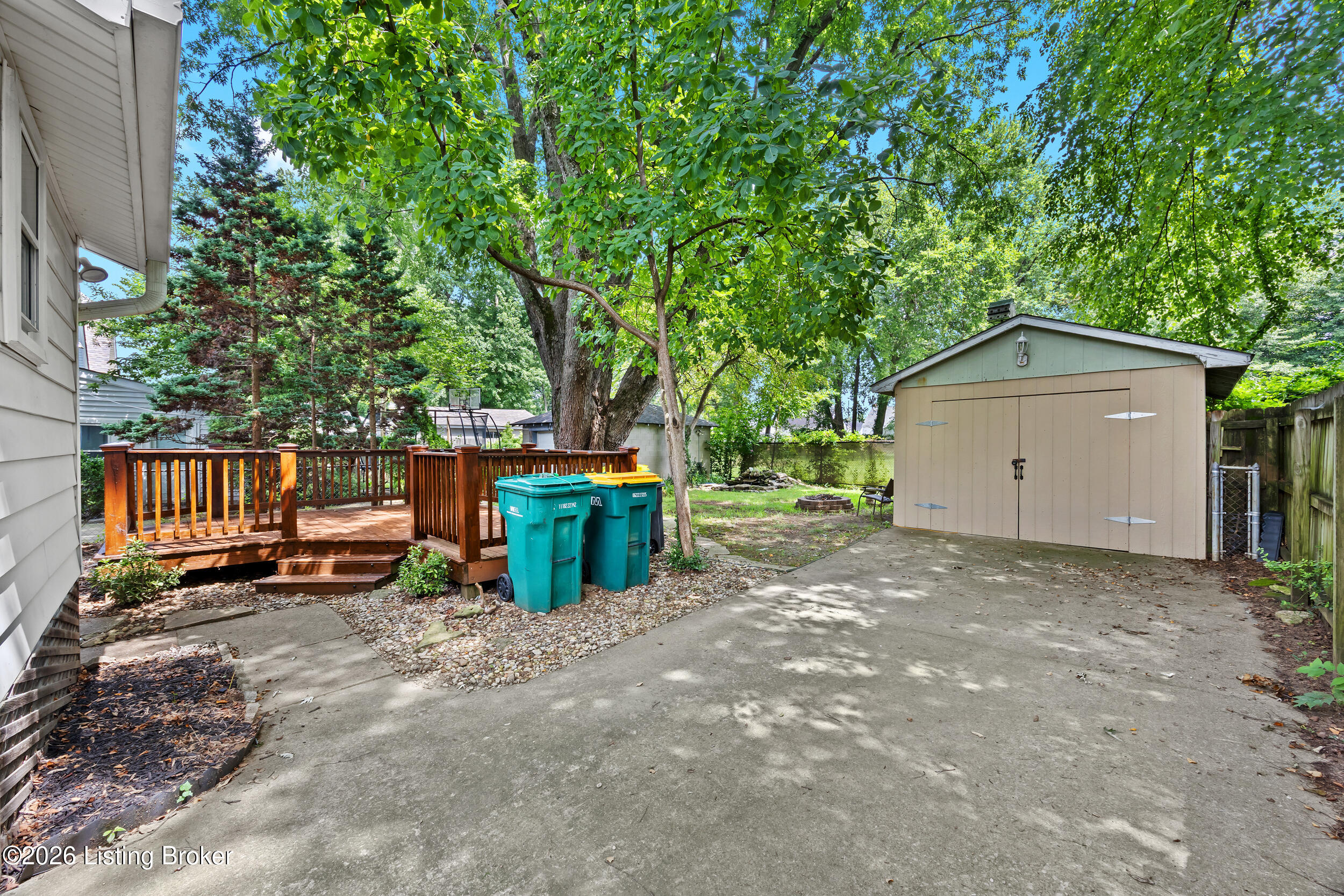 840 Melford Ave Property Photo 46