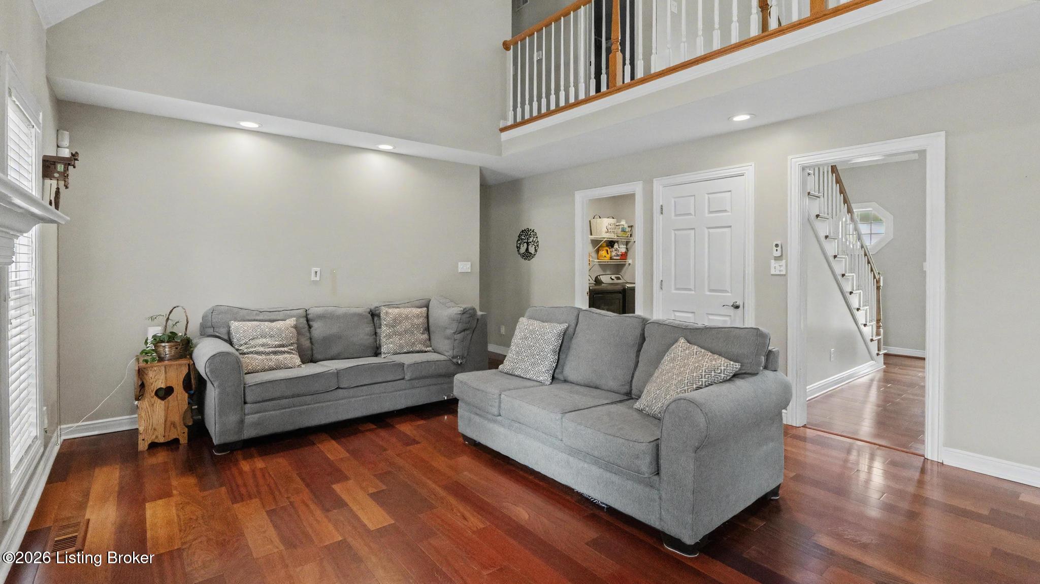 7110 Apple Orchard Ln Property Photo 6