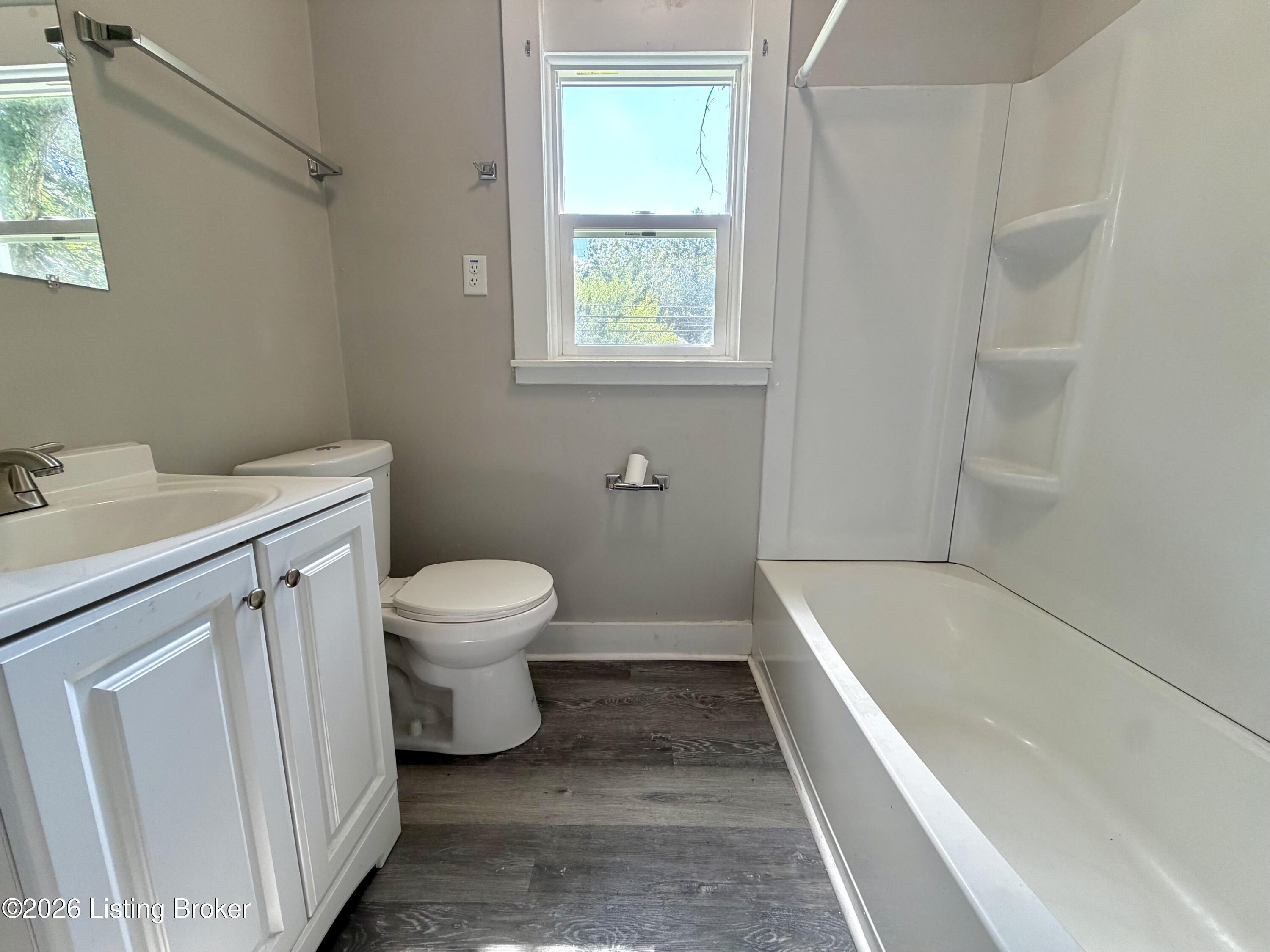 3204 W Kentucky St 2 Property Photo 7